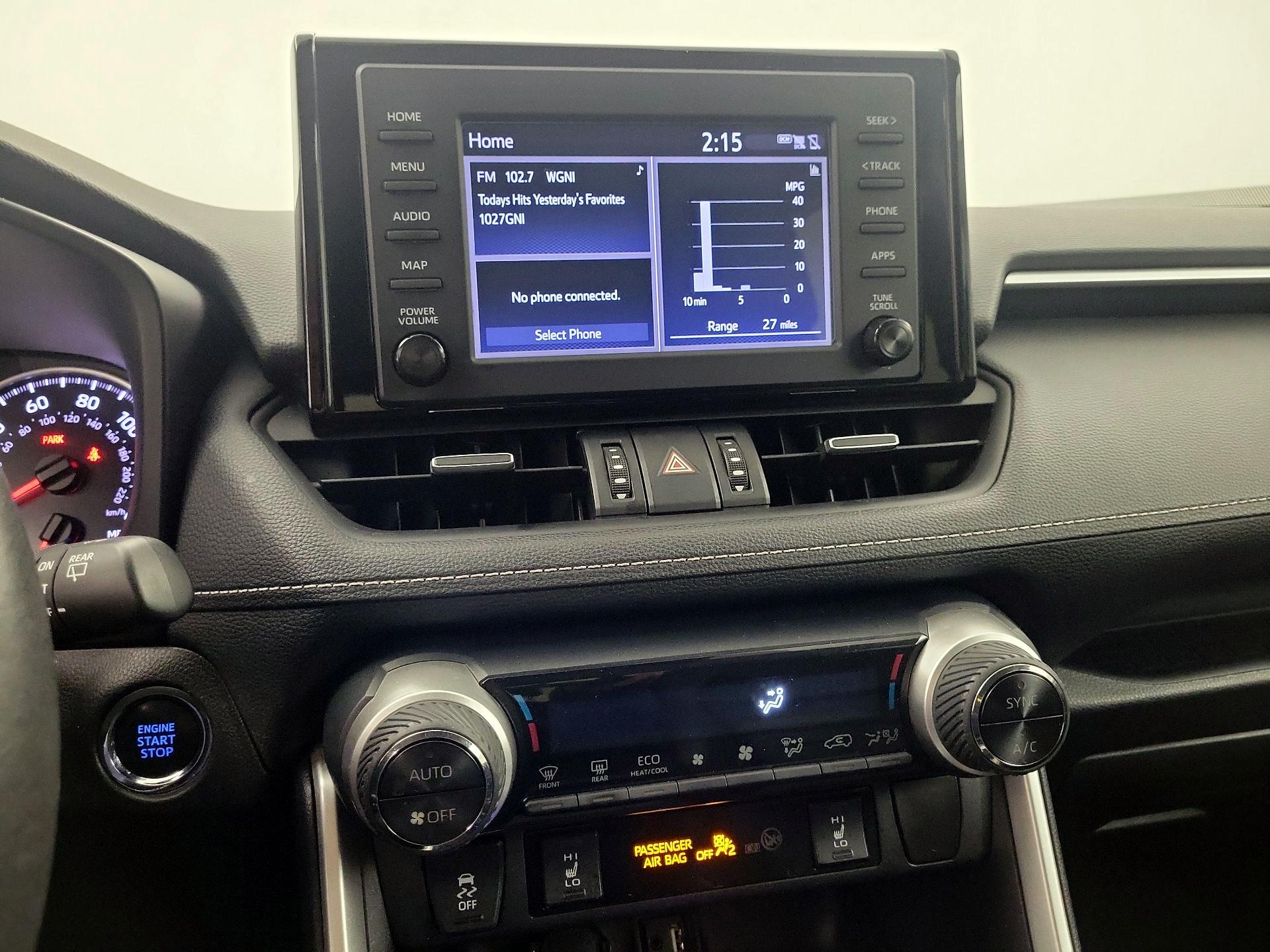 Thumbnail: 2019 Toyota RAV4 - 15