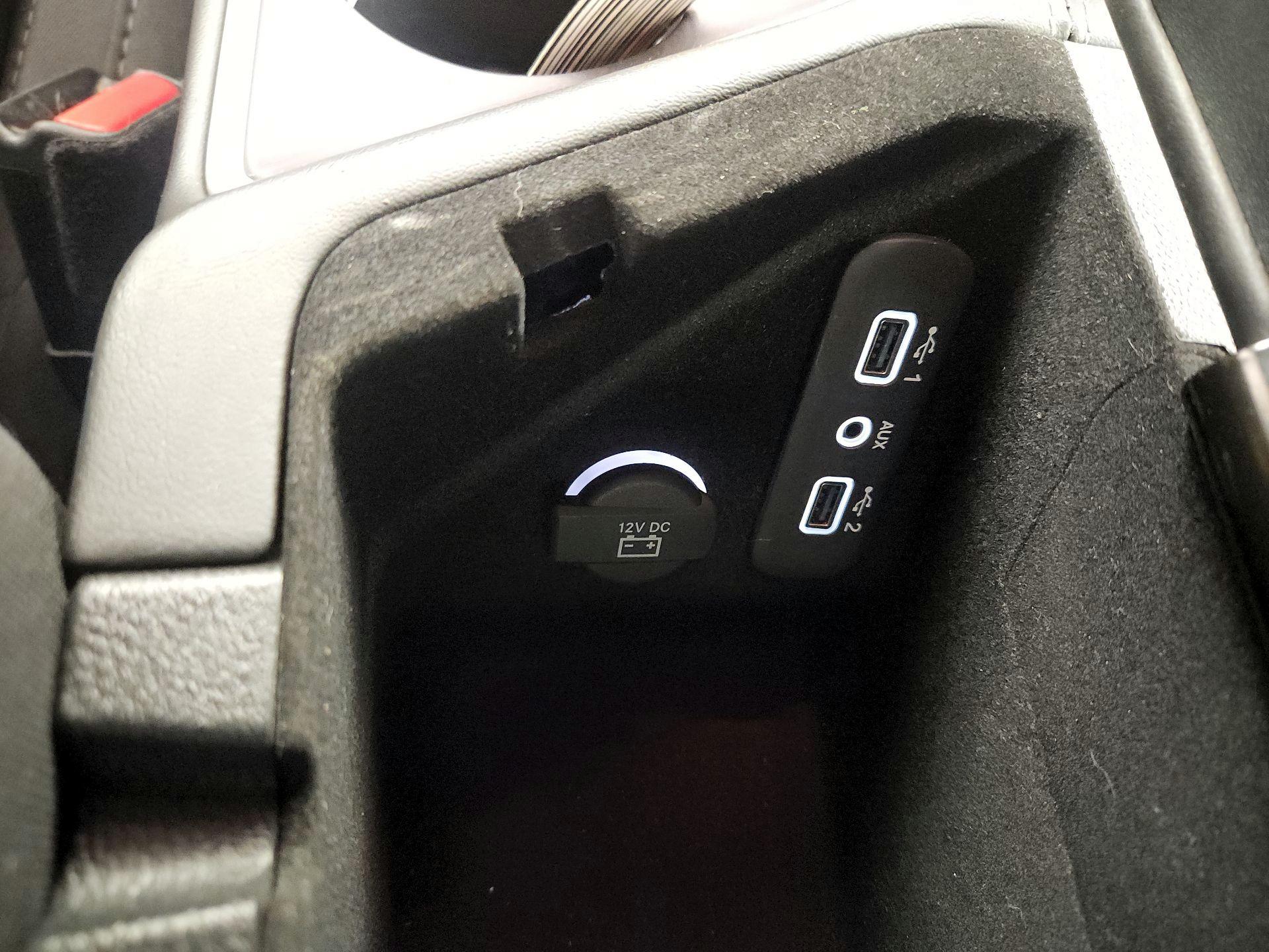 Thumbnail: 2019 Dodge Challenger - 16