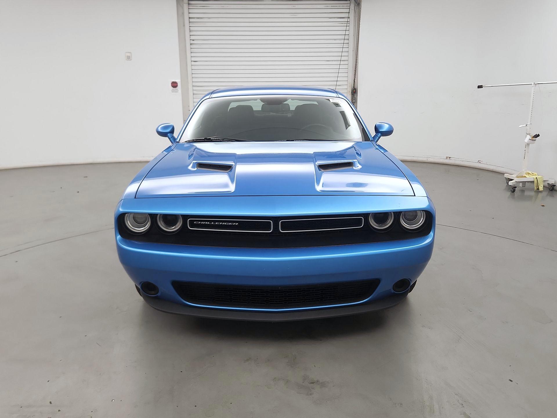 Thumbnail: 2019 Dodge Challenger - 2