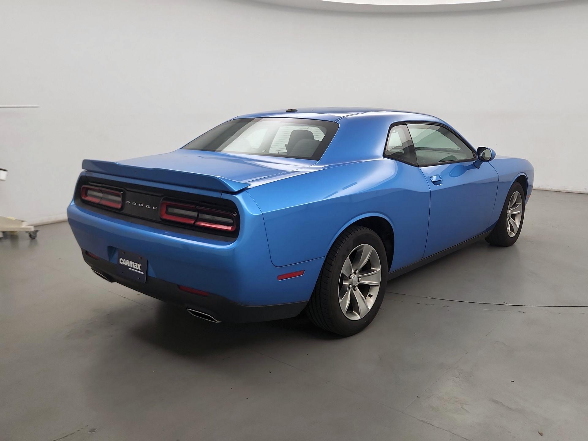 Thumbnail: 2019 Dodge Challenger - 5