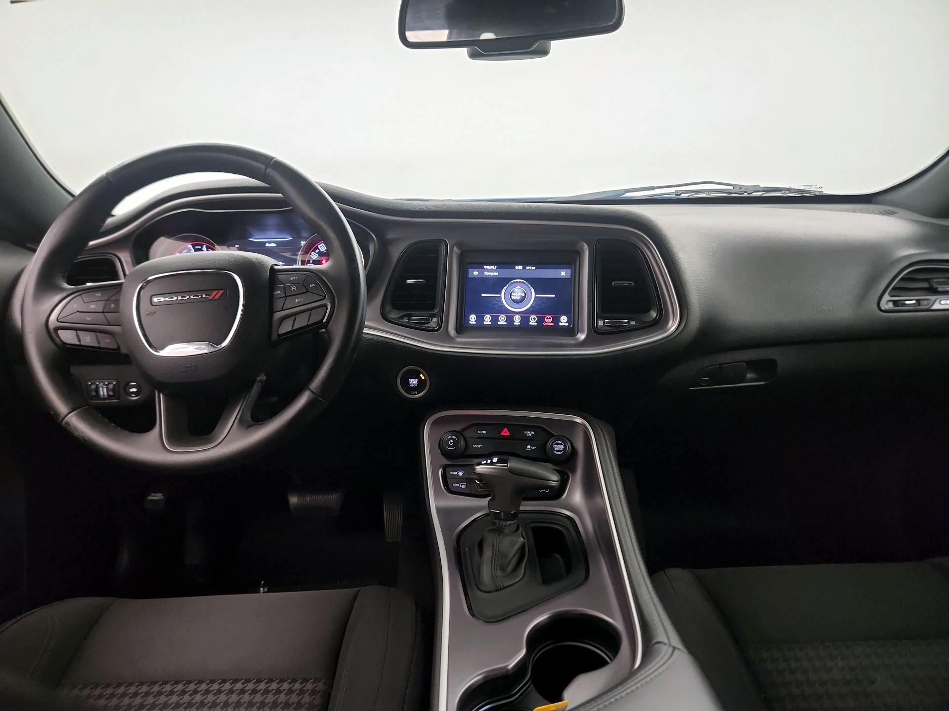 Thumbnail: 2019 Dodge Challenger - 8