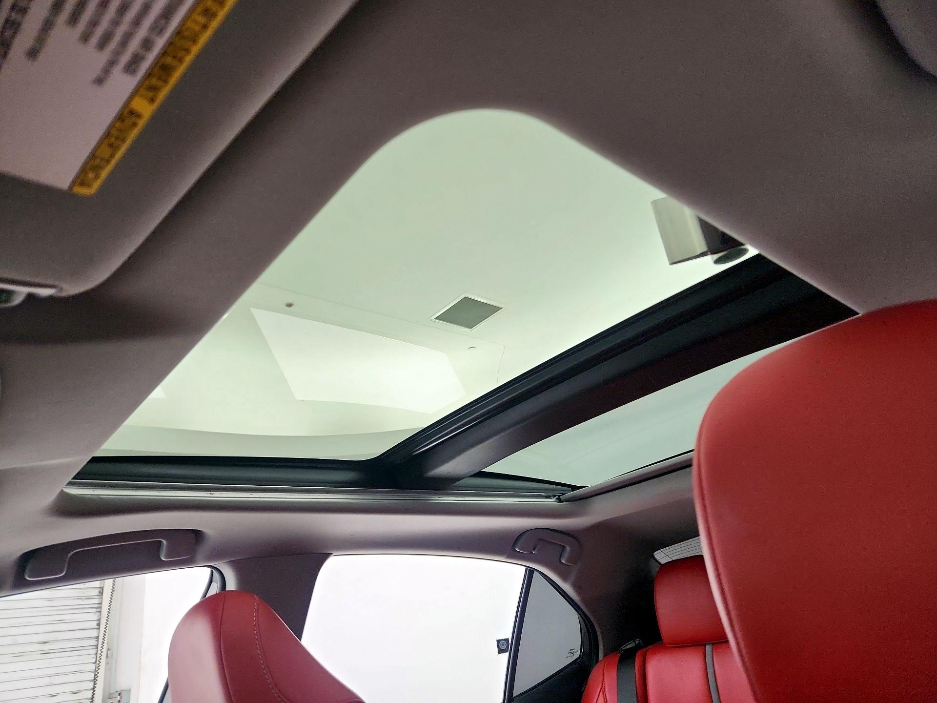 Thumbnail: 2022 Toyota Camry - 20