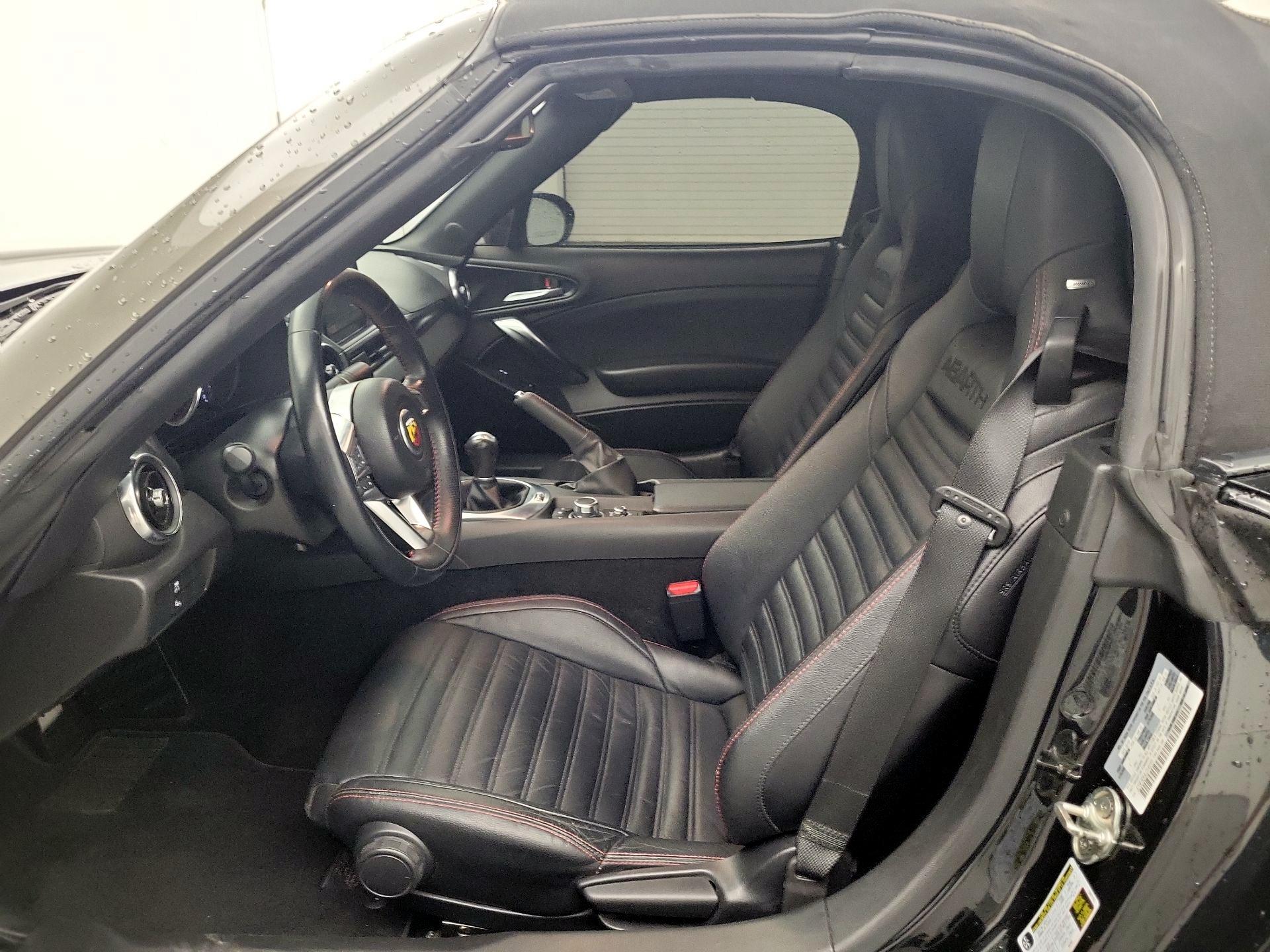 Thumbnail: 2020 Fiat 124 Spider - 11