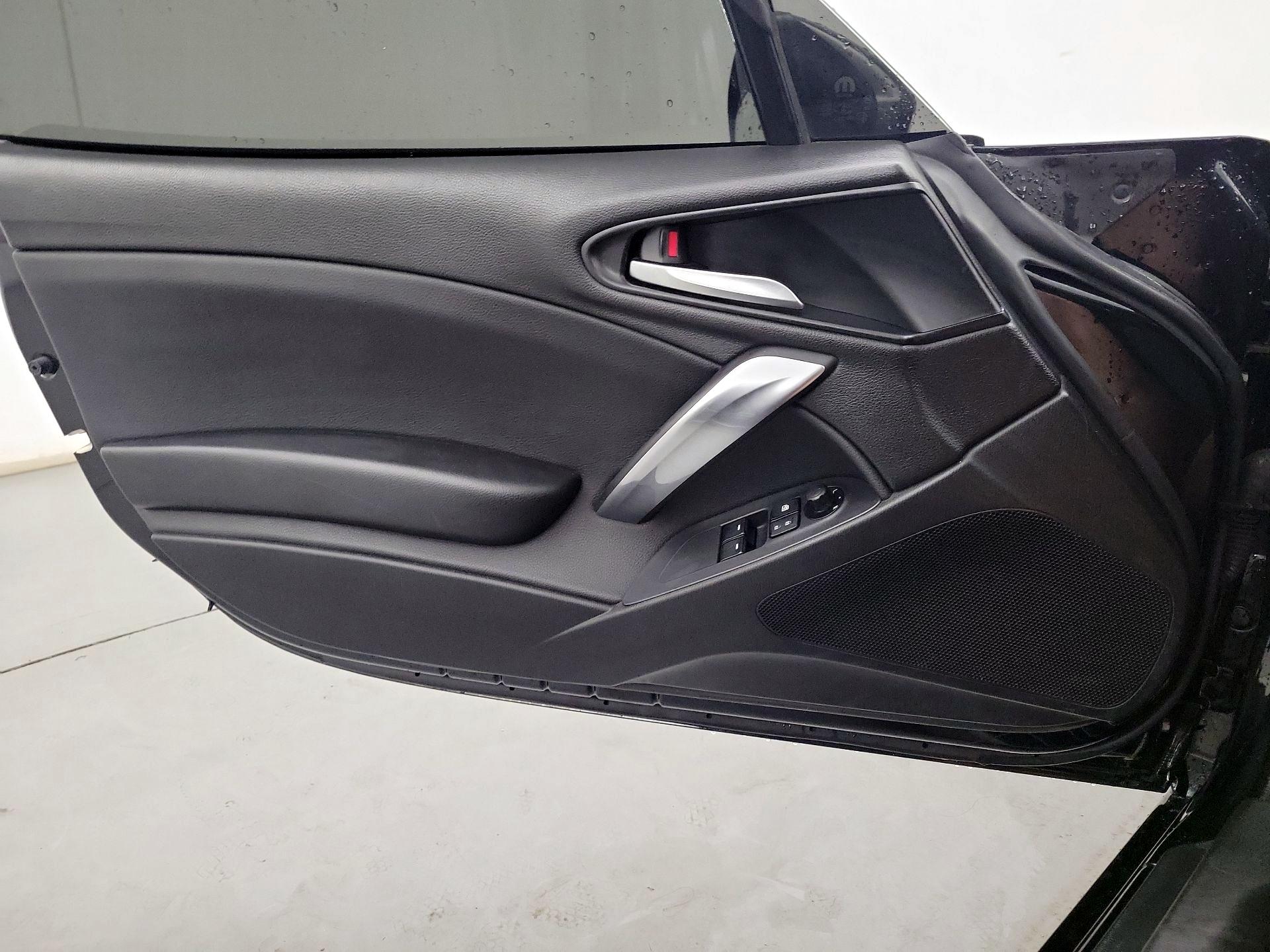 Thumbnail: 2020 Fiat 124 Spider - 12