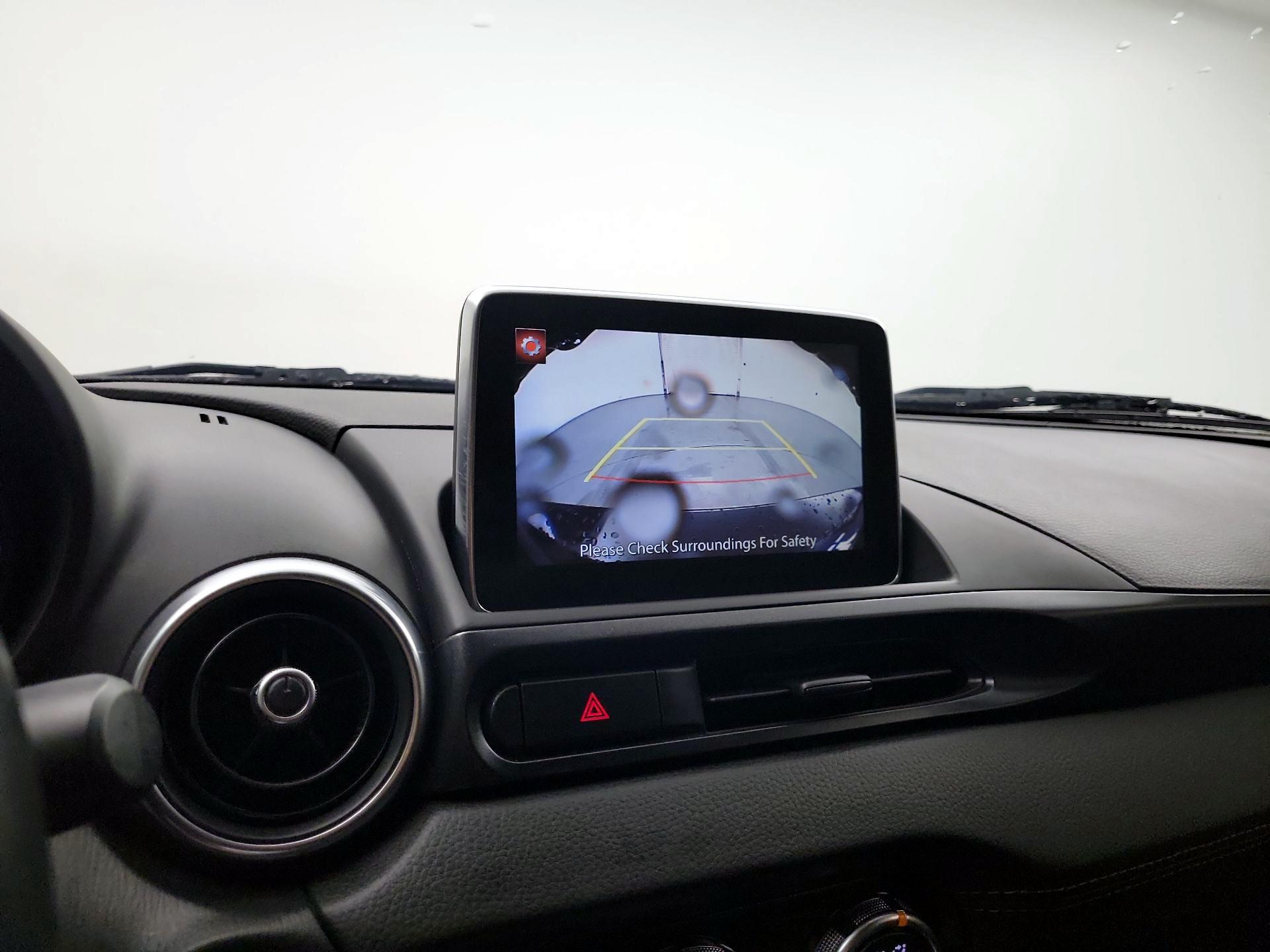 Thumbnail: 2020 Fiat 124 Spider - 15