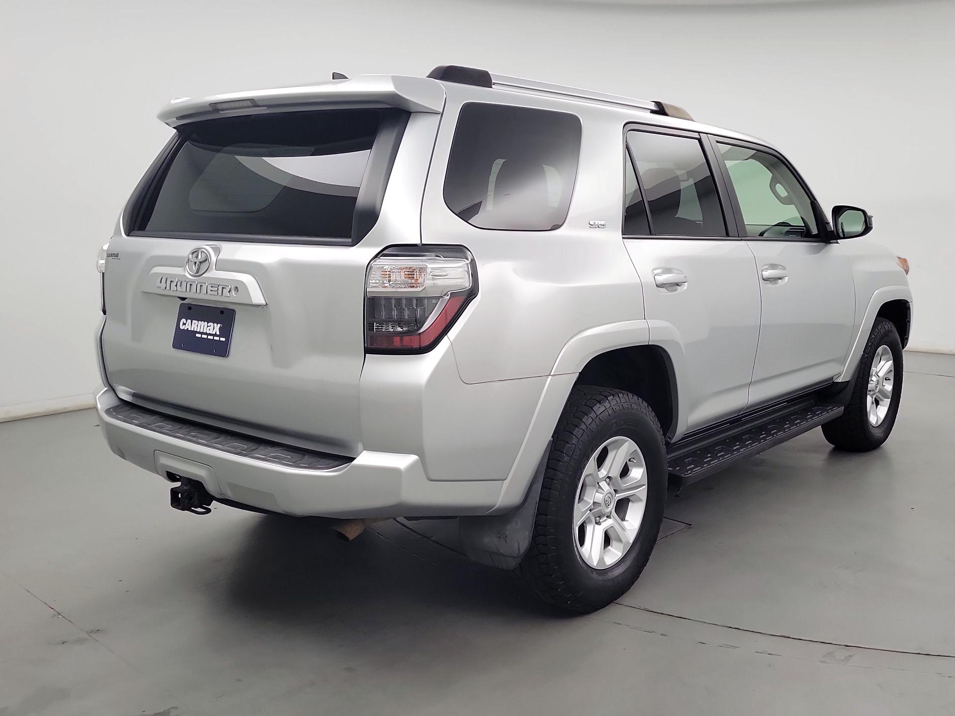 Thumbnail: 2020 Toyota 4Runner - 5