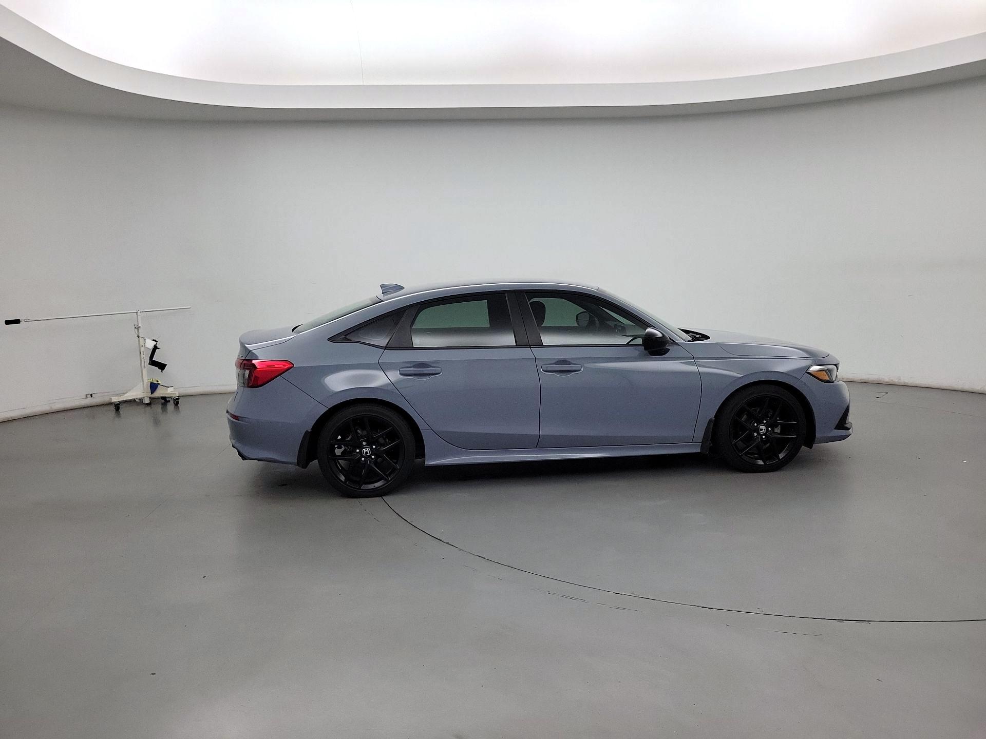 Thumbnail: 2024 Honda Civic - 4