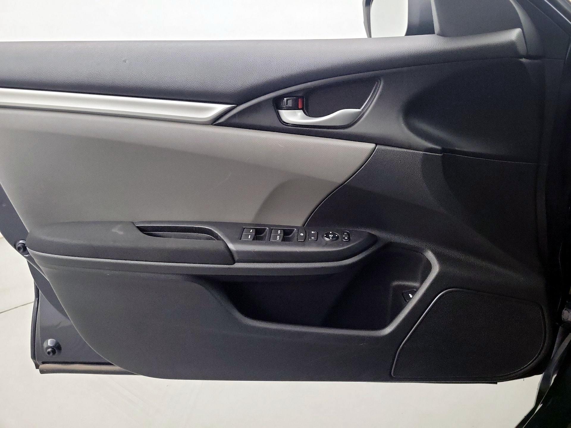Thumbnail: 2018 Honda Civic - 12