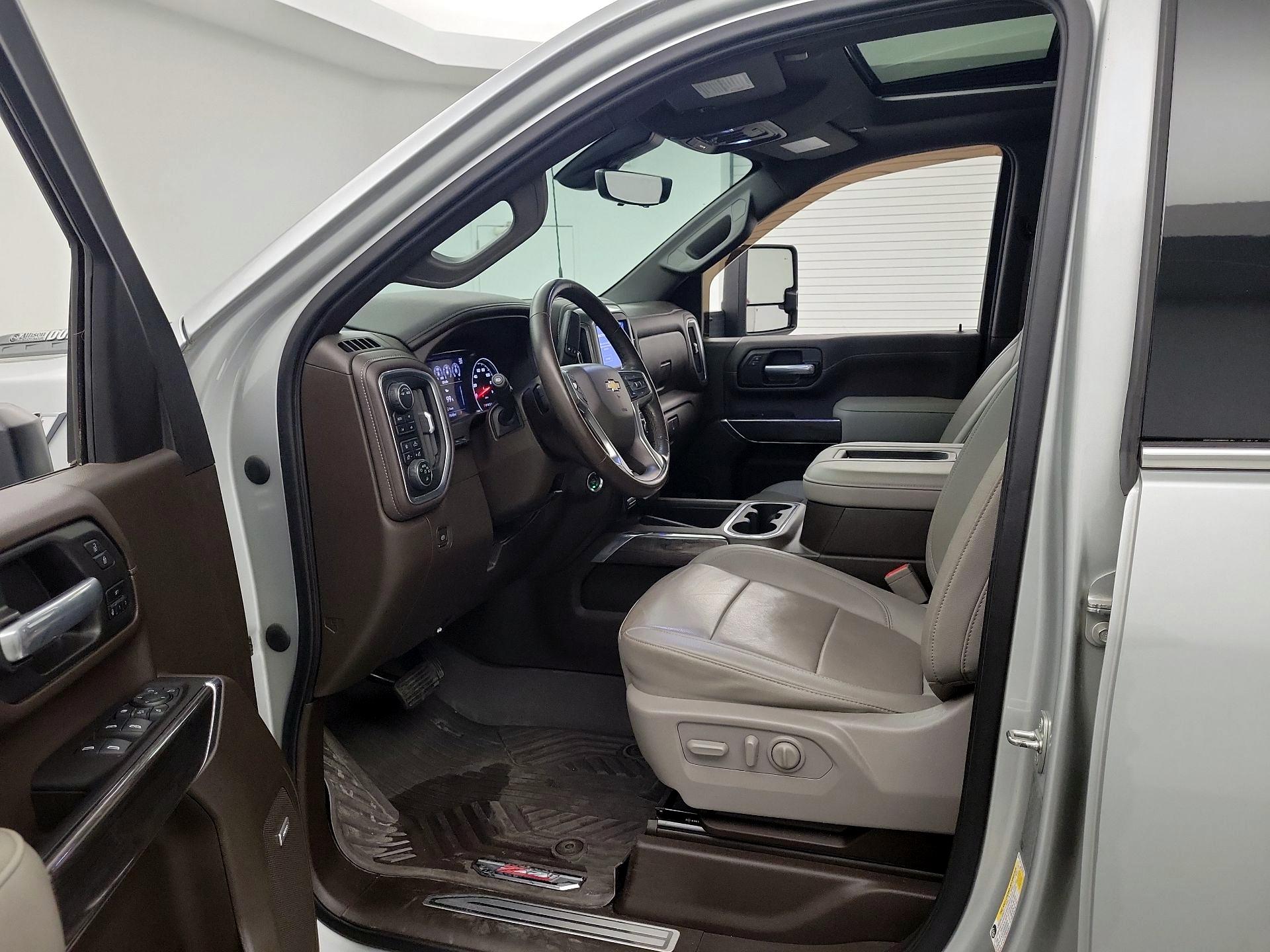 Thumbnail: 2021 Chevrolet Silverado 2500 - 9