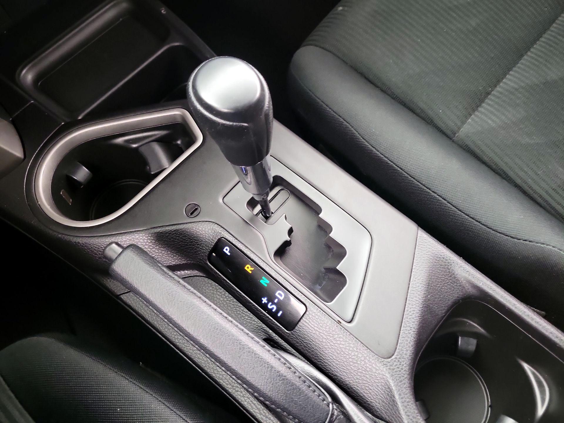 Thumbnail: 2017 Toyota RAV4 - 17