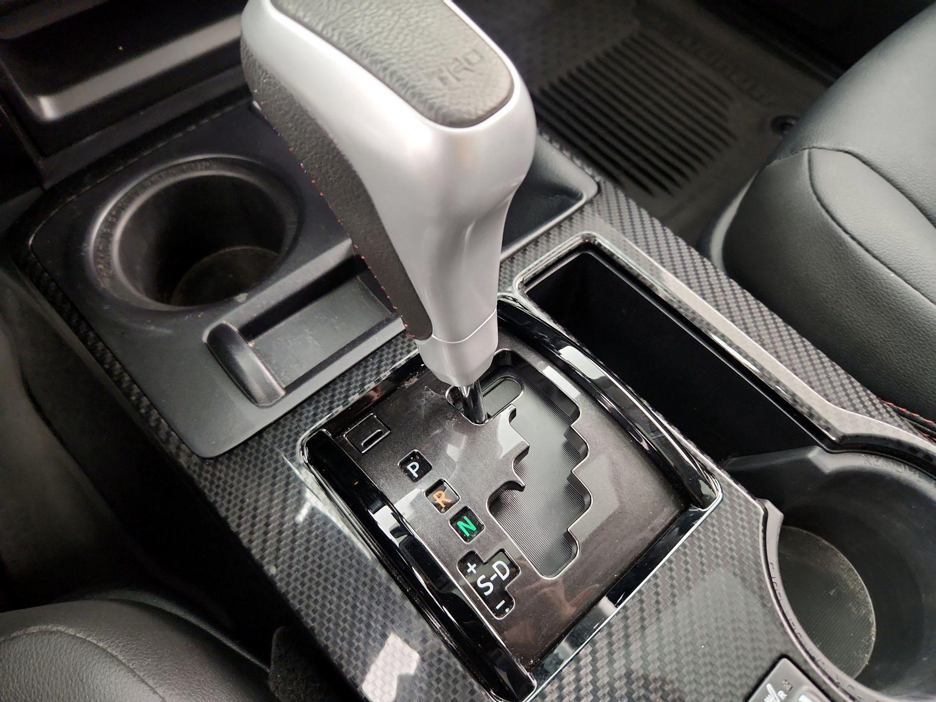 Thumbnail: 2024 Toyota 4Runner - 18