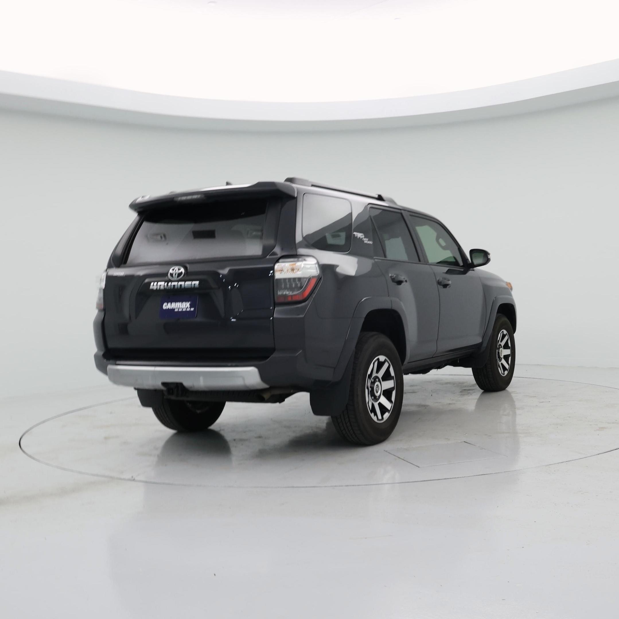 Thumbnail: 2024 Toyota 4Runner - 8