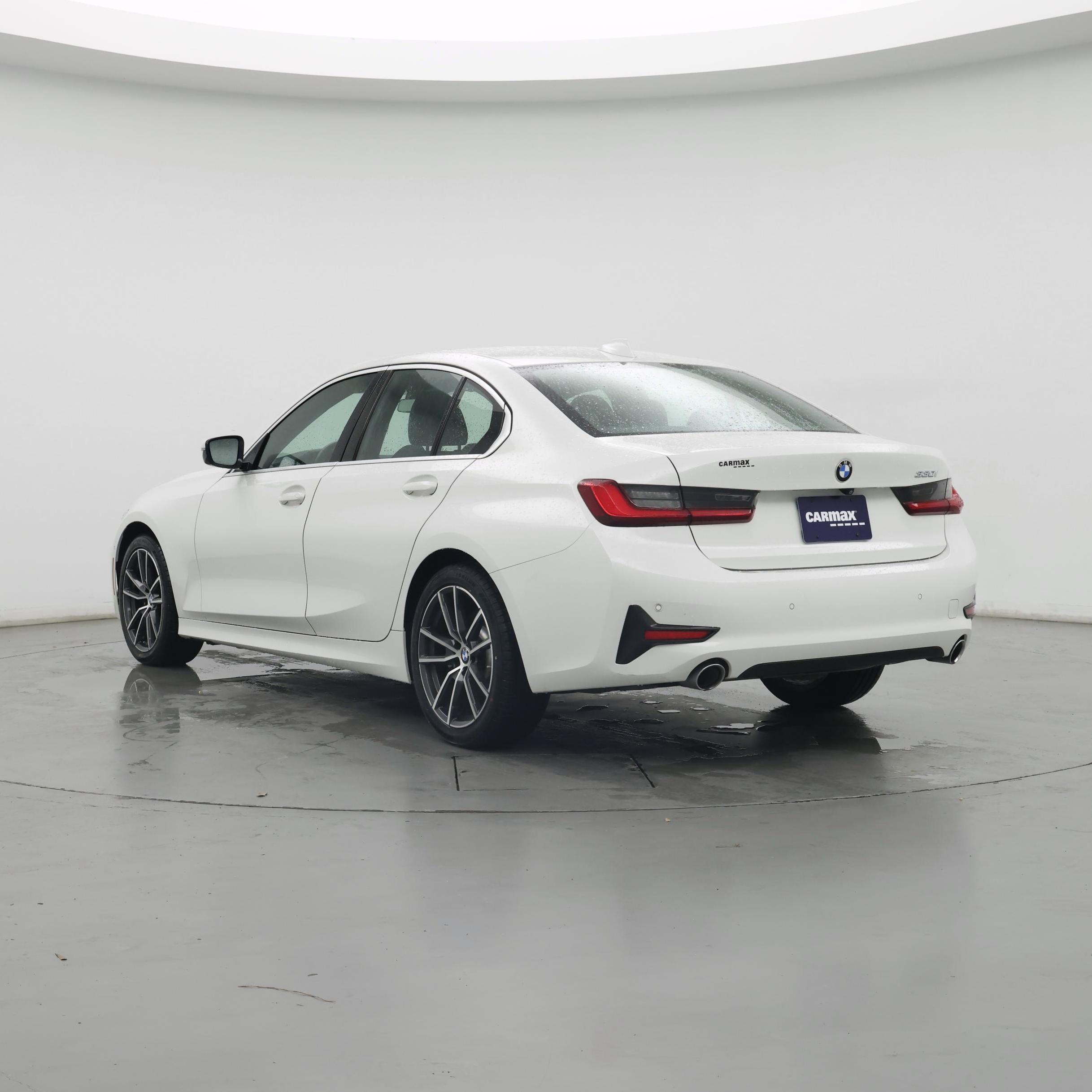 Thumbnail: 2020 BMW 3 Series - 2