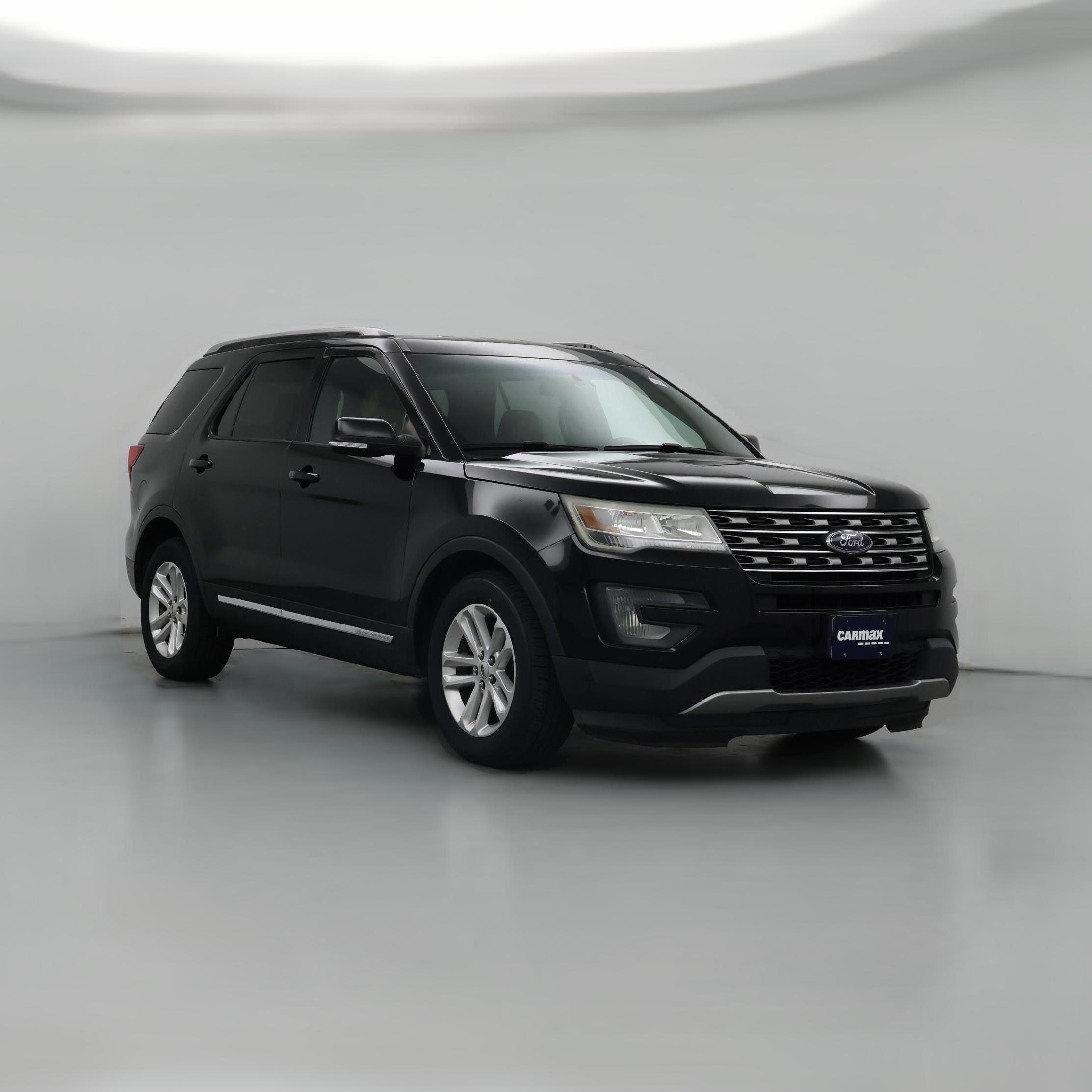 Thumbnail: 2016 Ford Explorer - 1