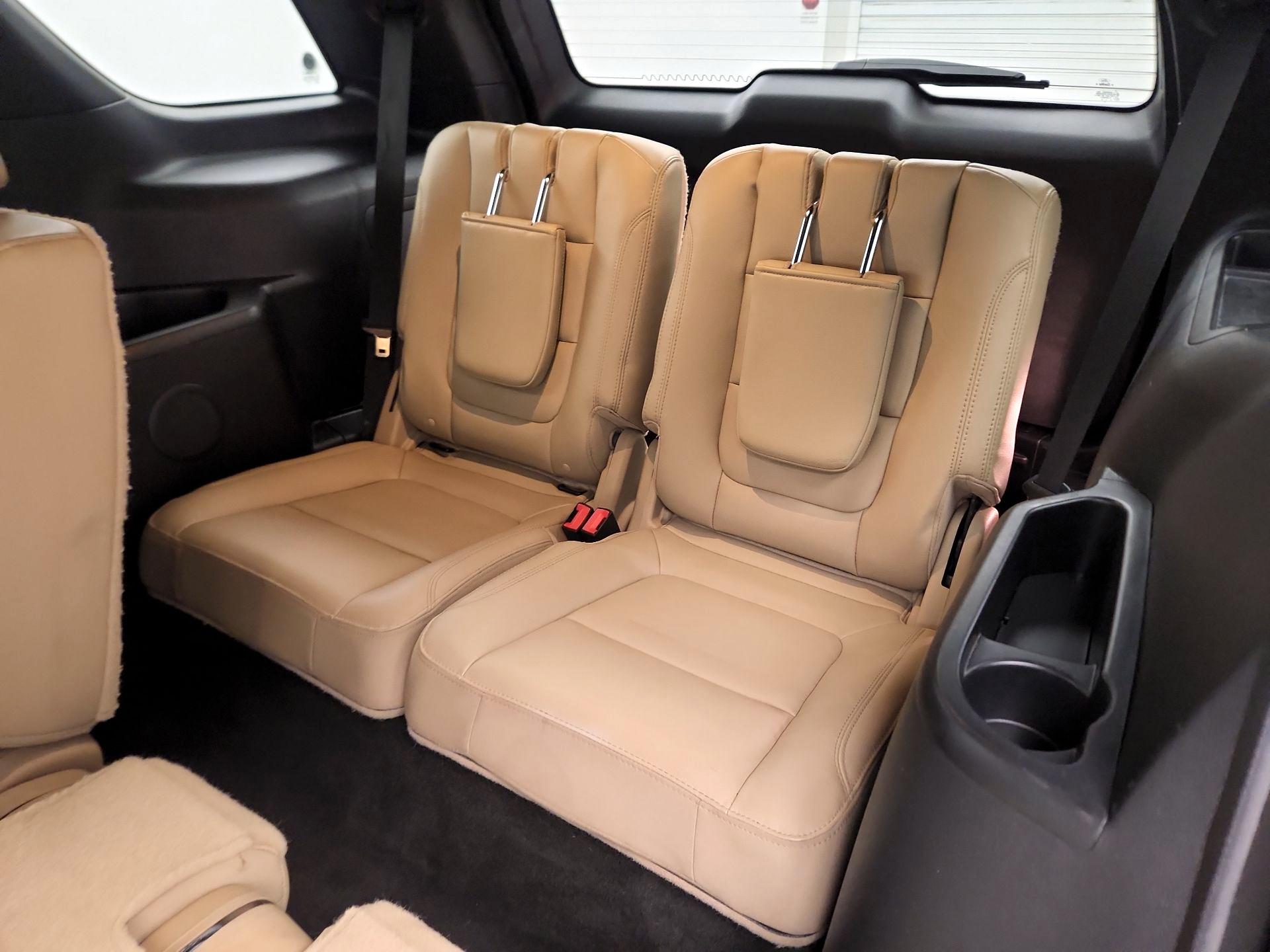 Thumbnail: 2016 Ford Explorer - 20