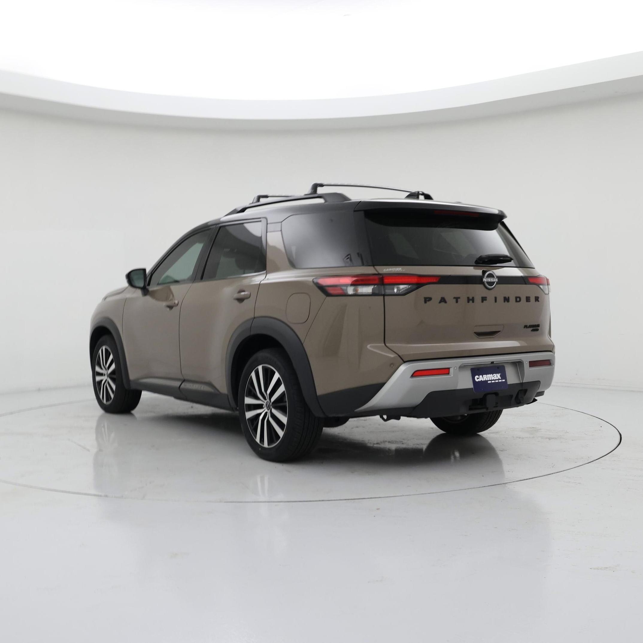Thumbnail: 2023 Nissan Pathfinder - 2