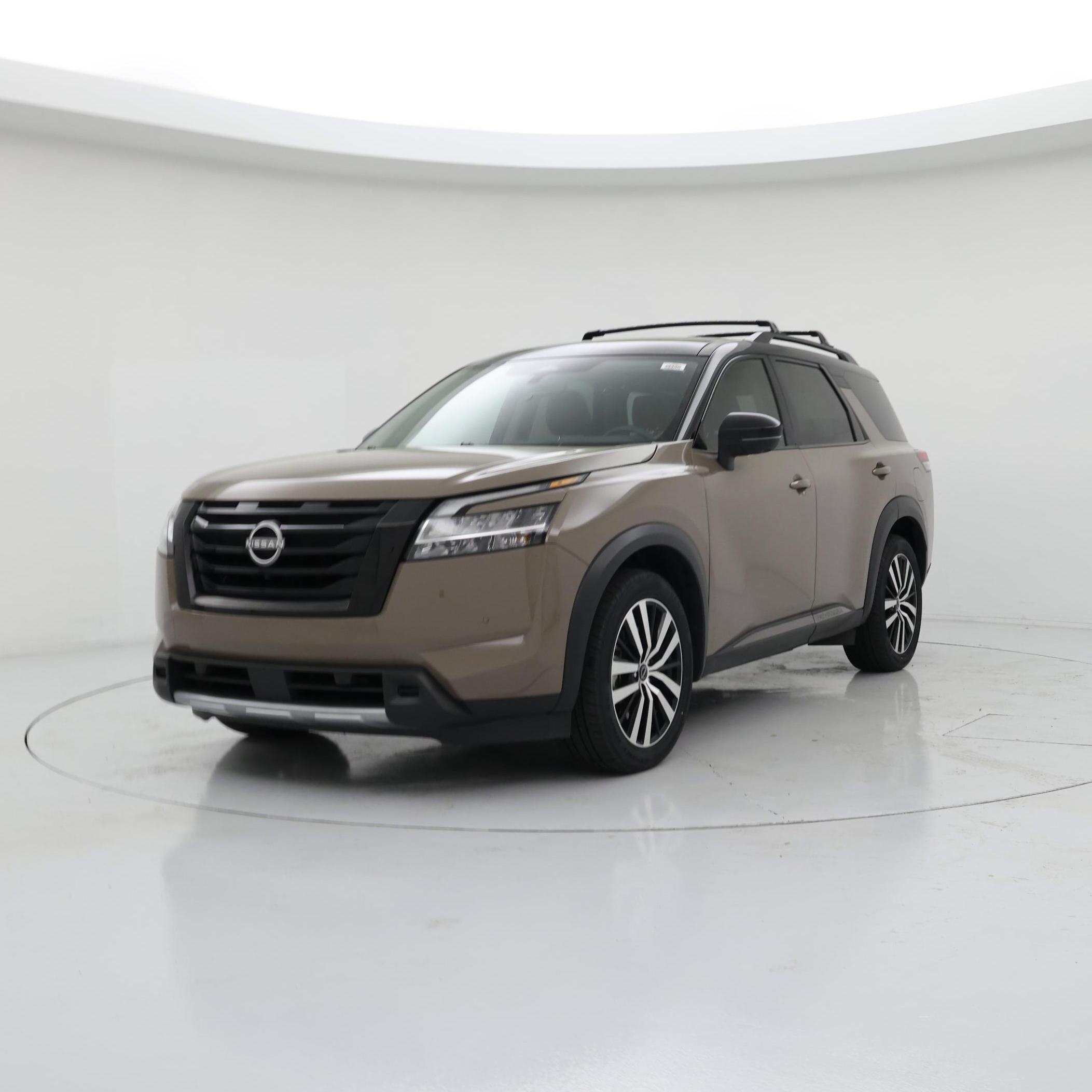 Thumbnail: 2023 Nissan Pathfinder - 4