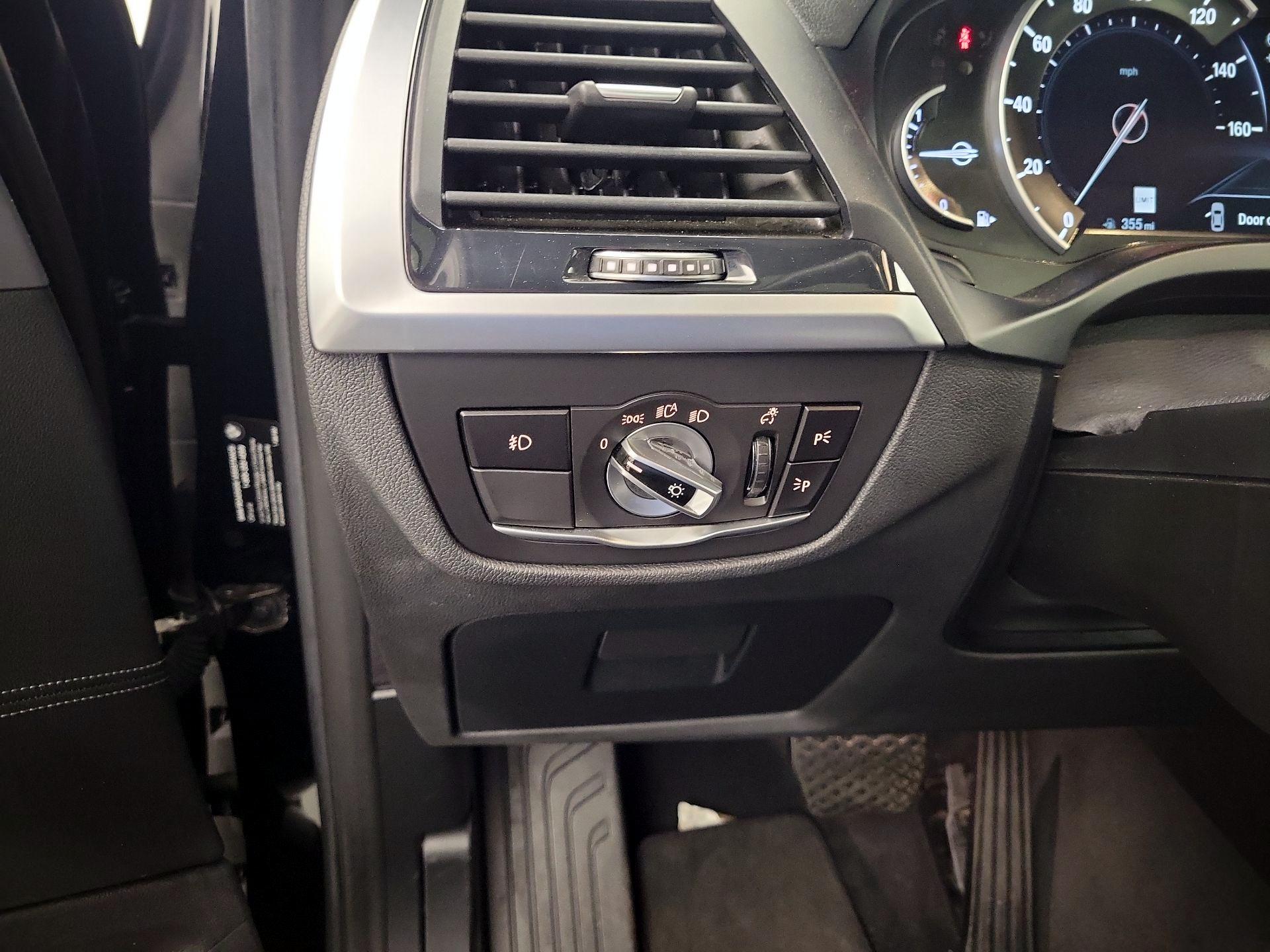 Thumbnail: 2019 BMW X3 - 13