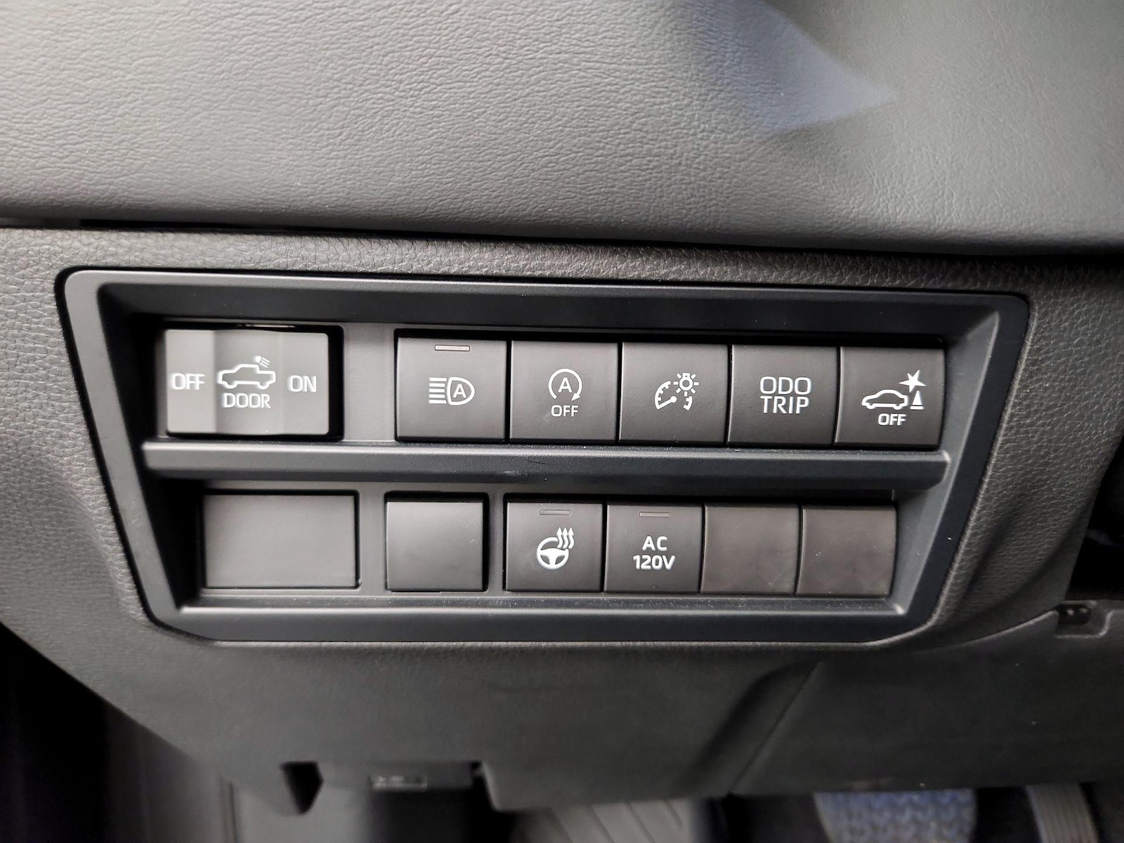 2022 Toyota Tundra Platinum - Photo 14