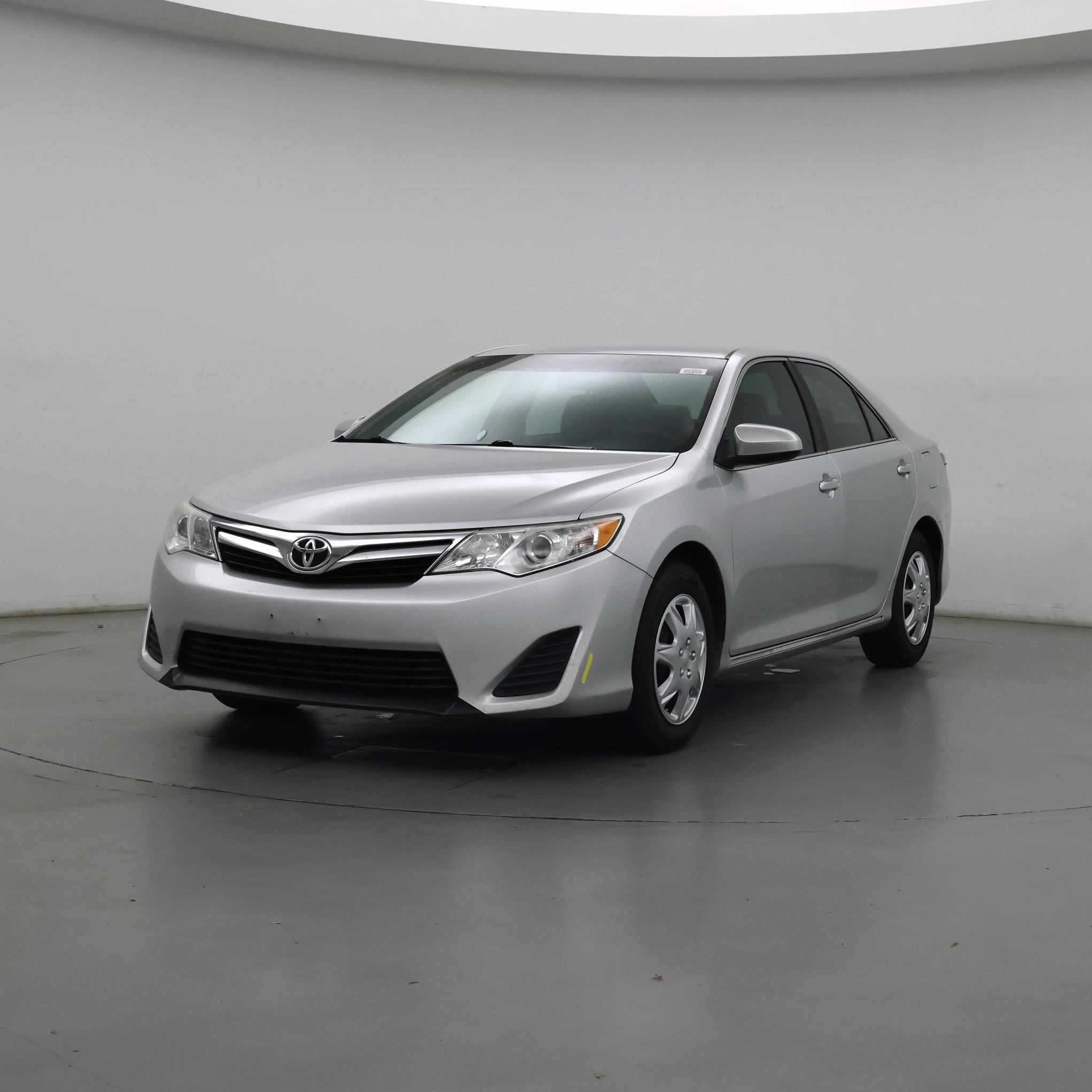 Thumbnail: 2014 Toyota Camry - 4