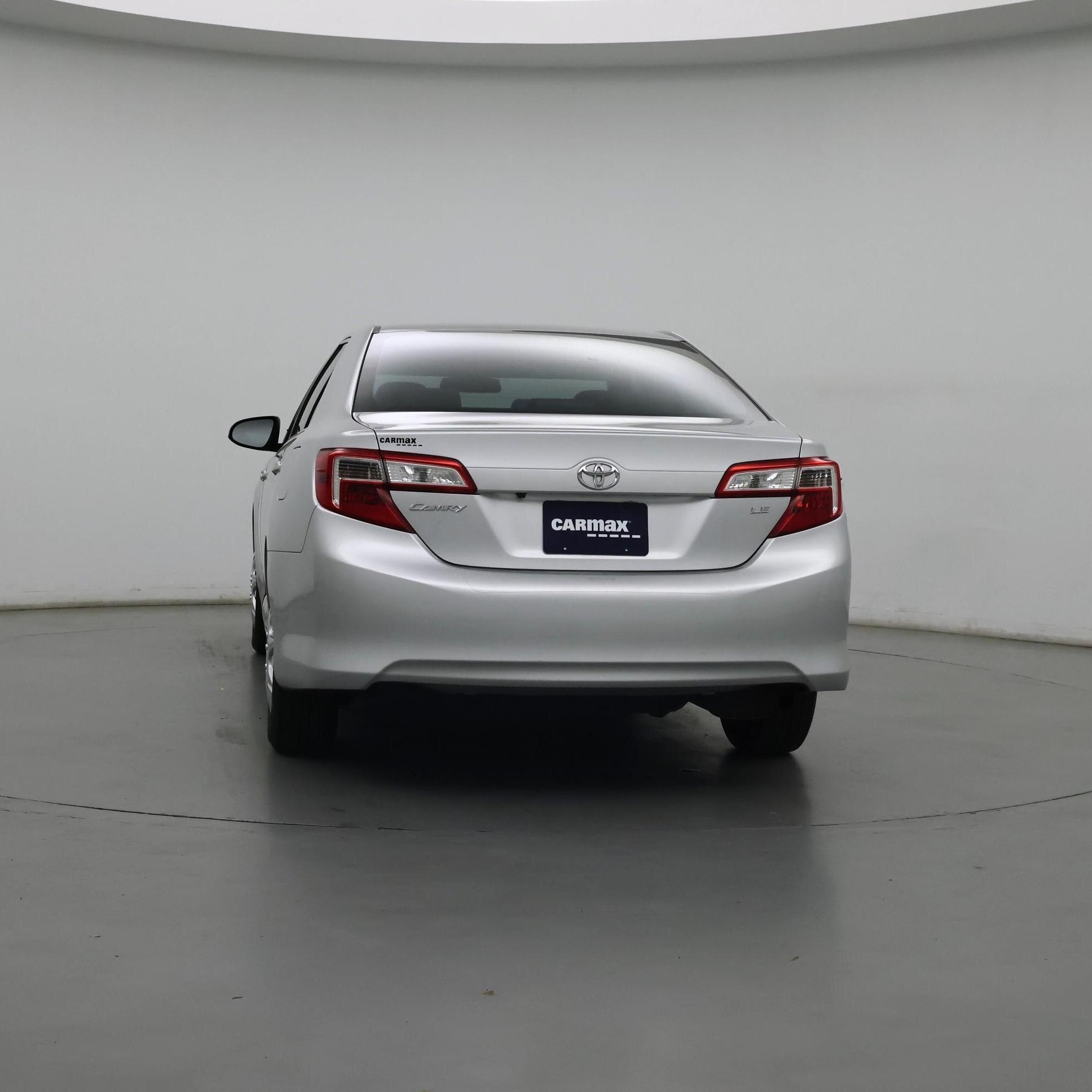 Thumbnail: 2014 Toyota Camry - 6
