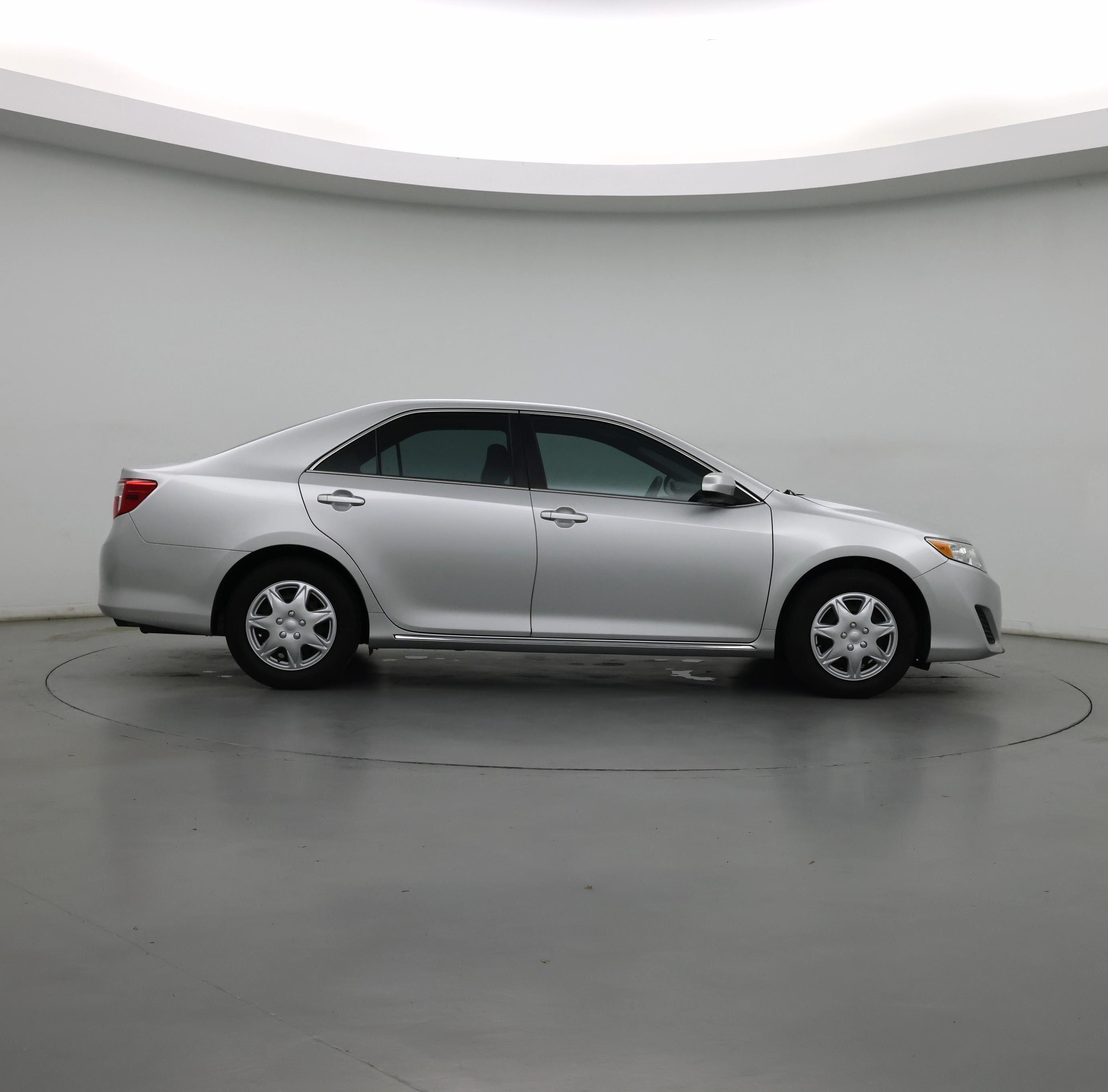 Thumbnail: 2014 Toyota Camry - 7