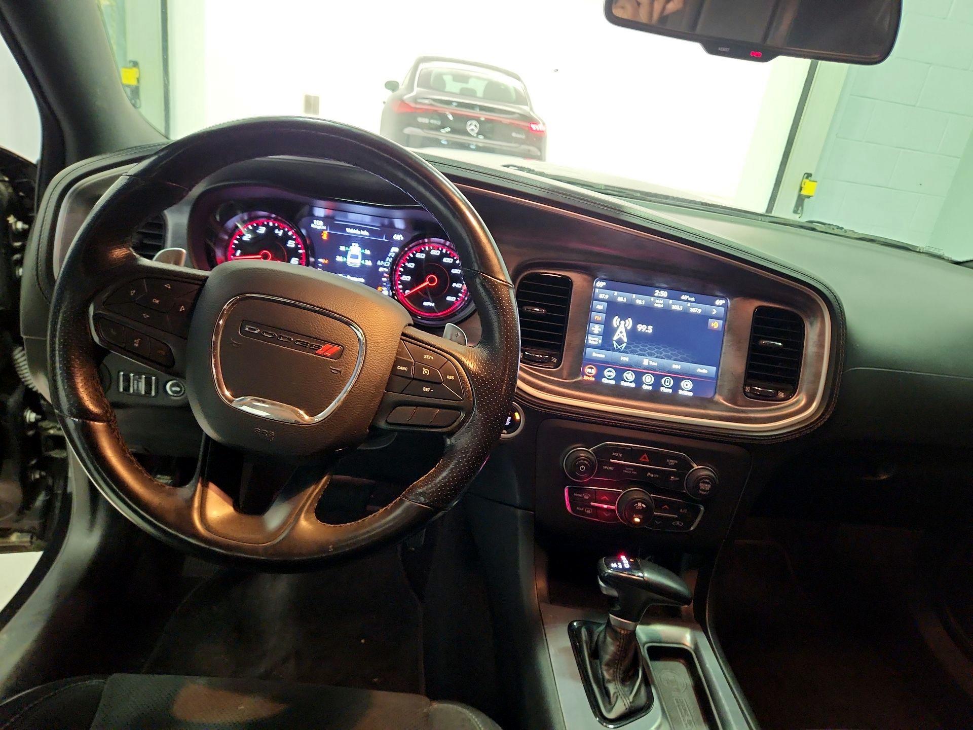 Thumbnail: 2021 Dodge Charger - 9