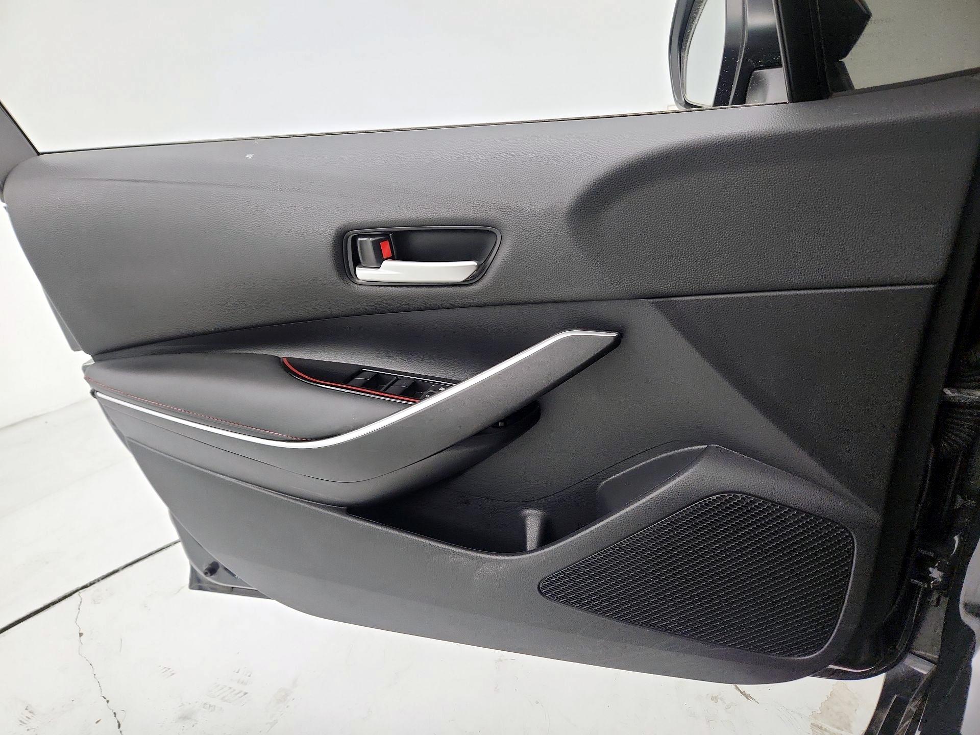 Thumbnail: 2023 Toyota Corolla - 12