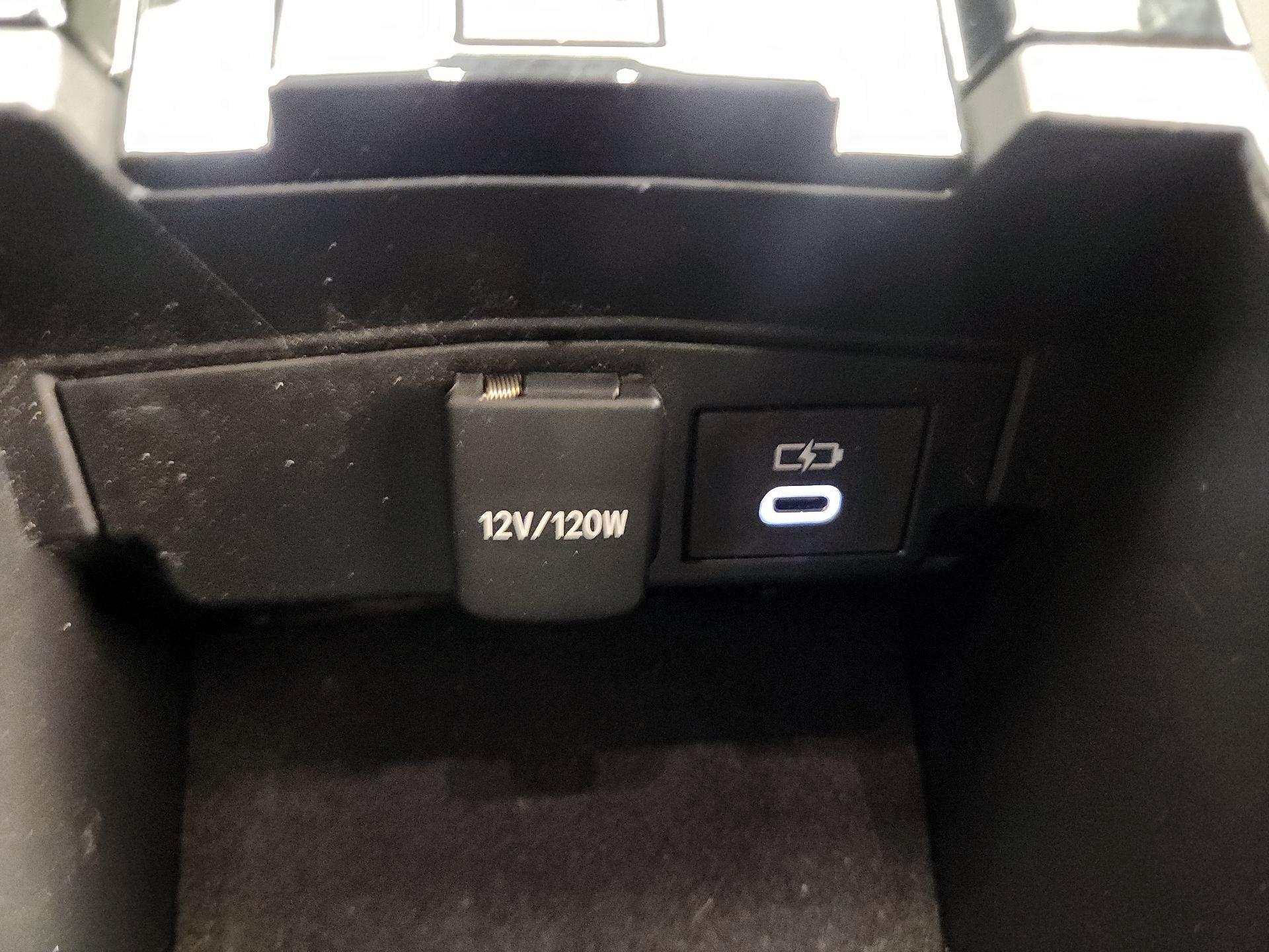 Thumbnail: 2023 Toyota Corolla - 18