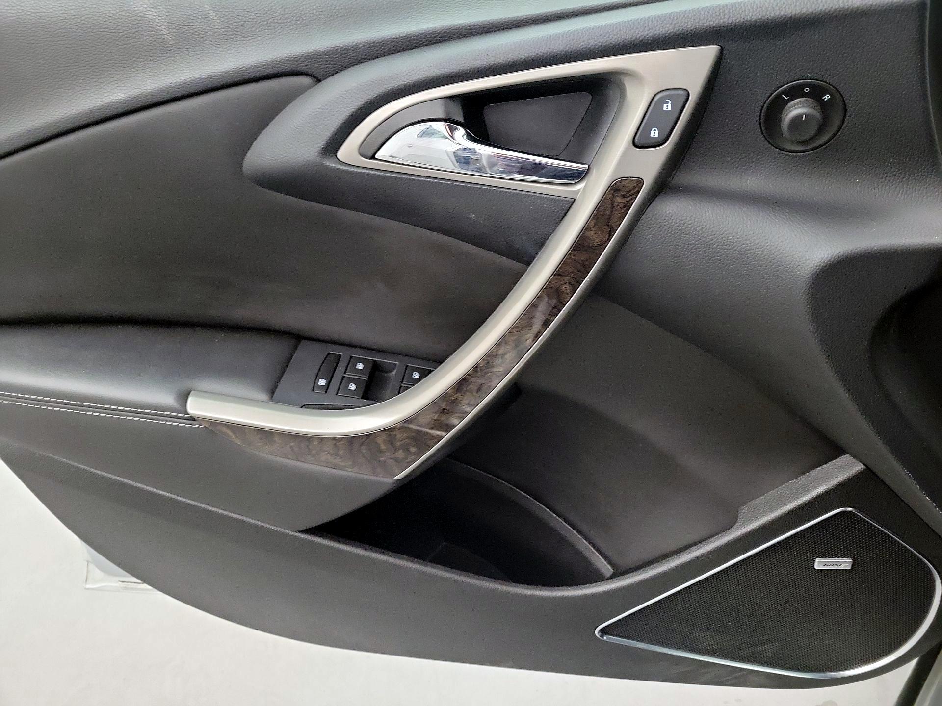 Thumbnail: 2016 Buick Verano - 12