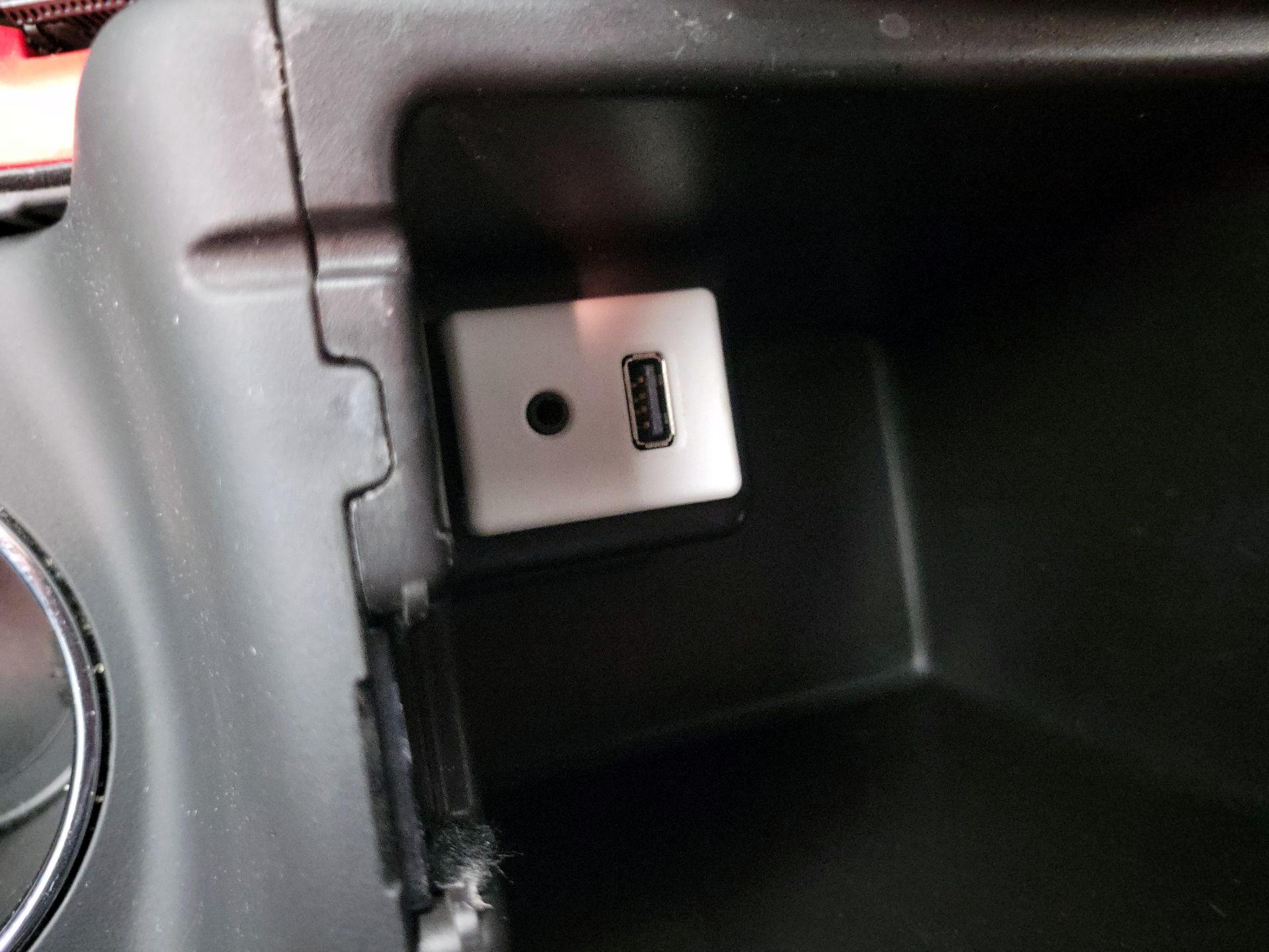 Thumbnail: 2016 Buick Verano - 18