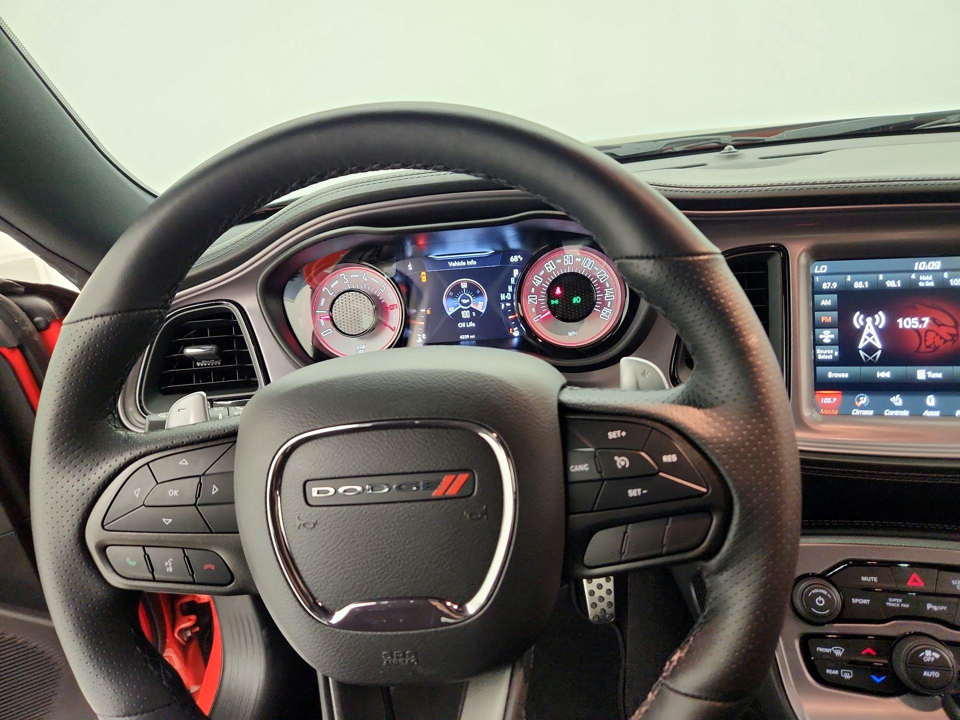 Thumbnail: 2023 Dodge Challenger - 10