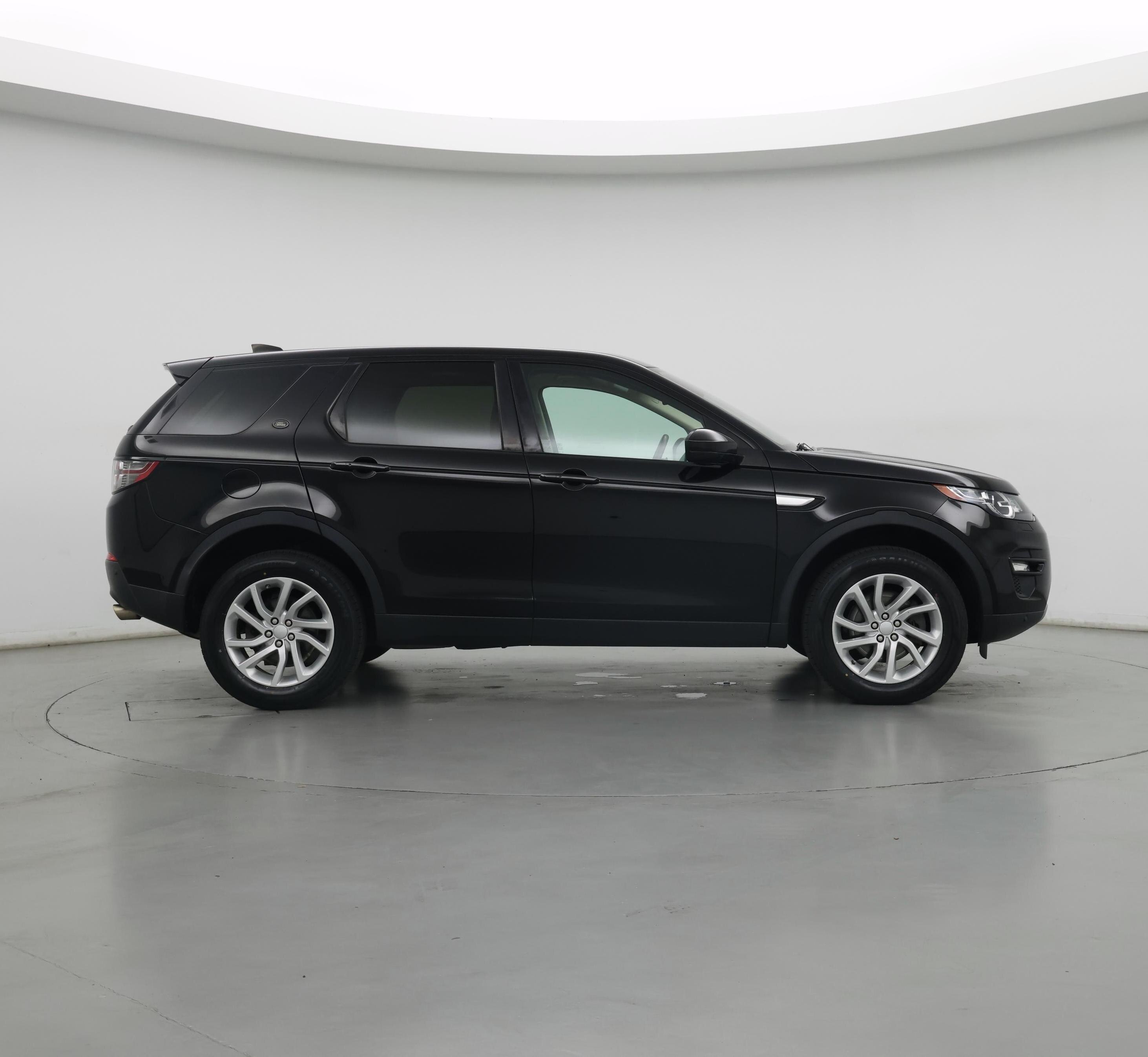 Thumbnail: 2019 Land Rover Discovery Sport - 7