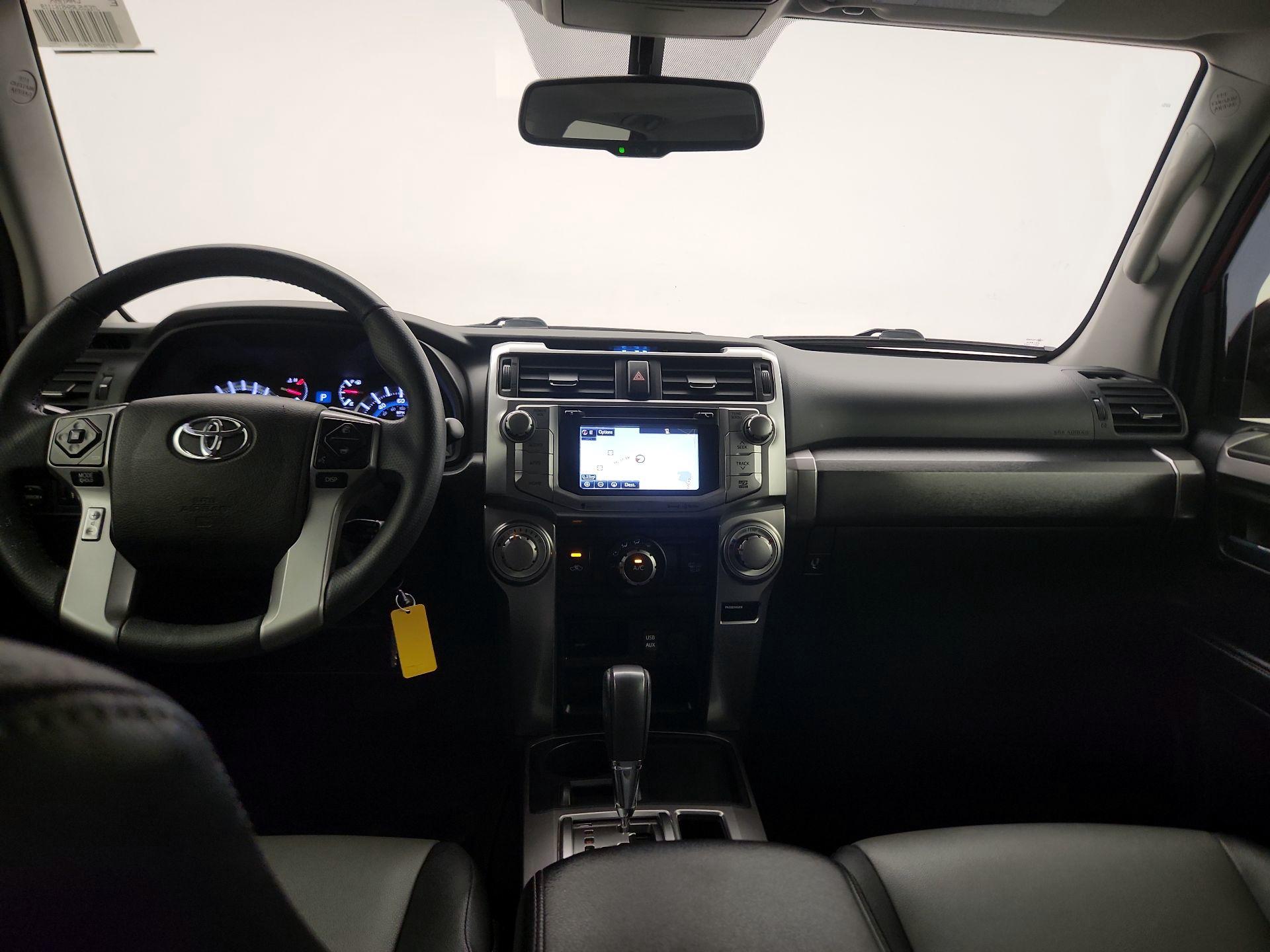 Thumbnail: 2017 Toyota 4Runner - 9