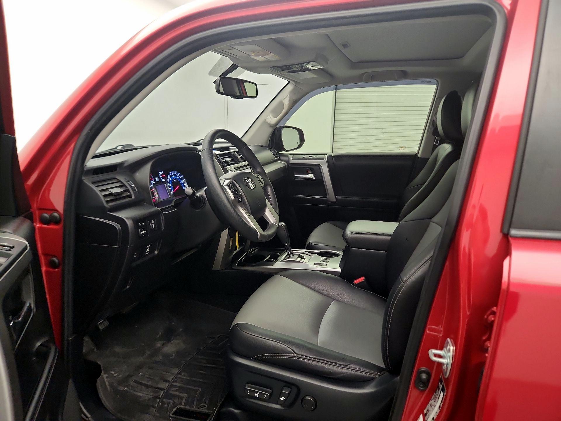 Thumbnail: 2017 Toyota 4Runner - 11