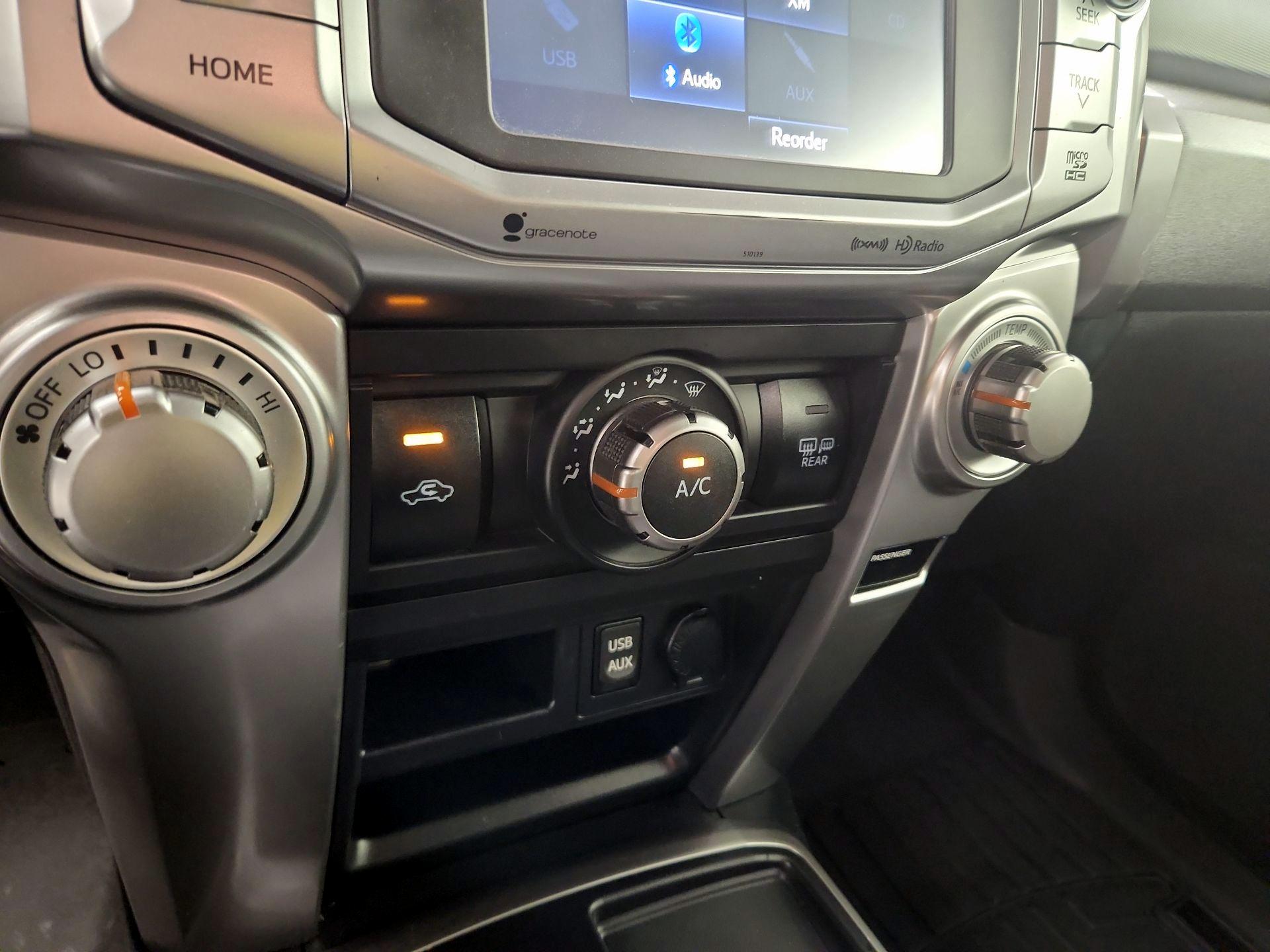 Thumbnail: 2017 Toyota 4Runner - 17