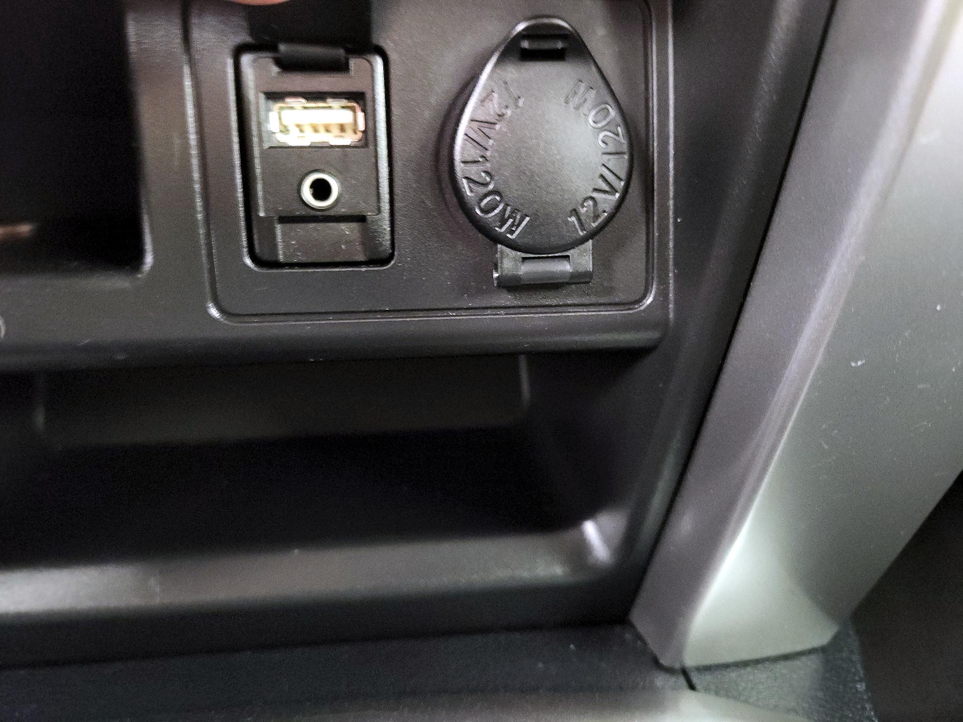 Thumbnail: 2017 Toyota 4Runner - 19