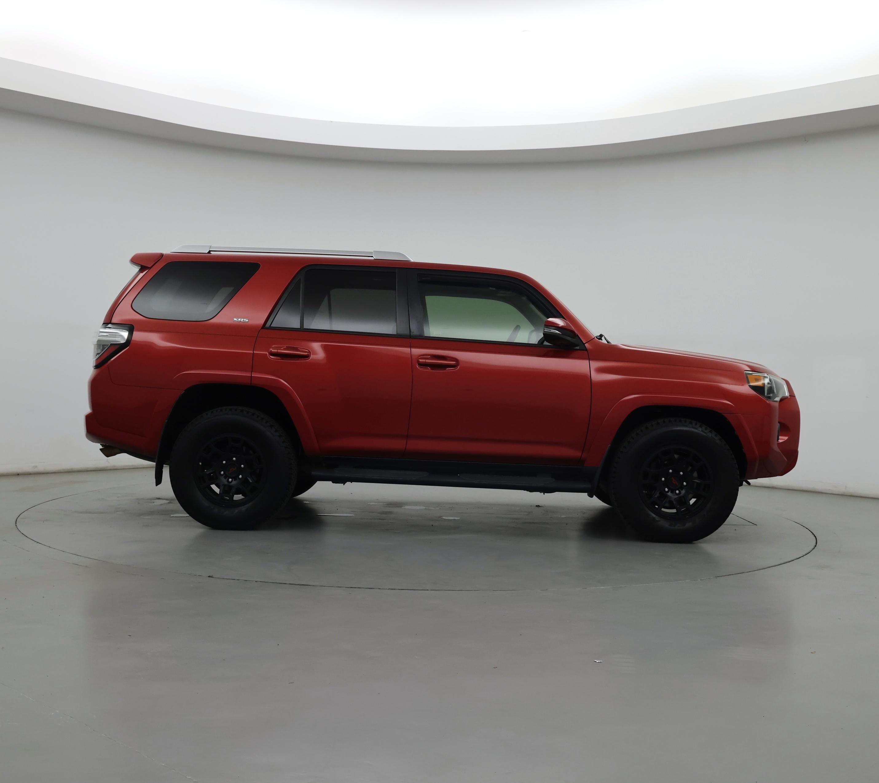 Thumbnail: 2017 Toyota 4Runner - 7