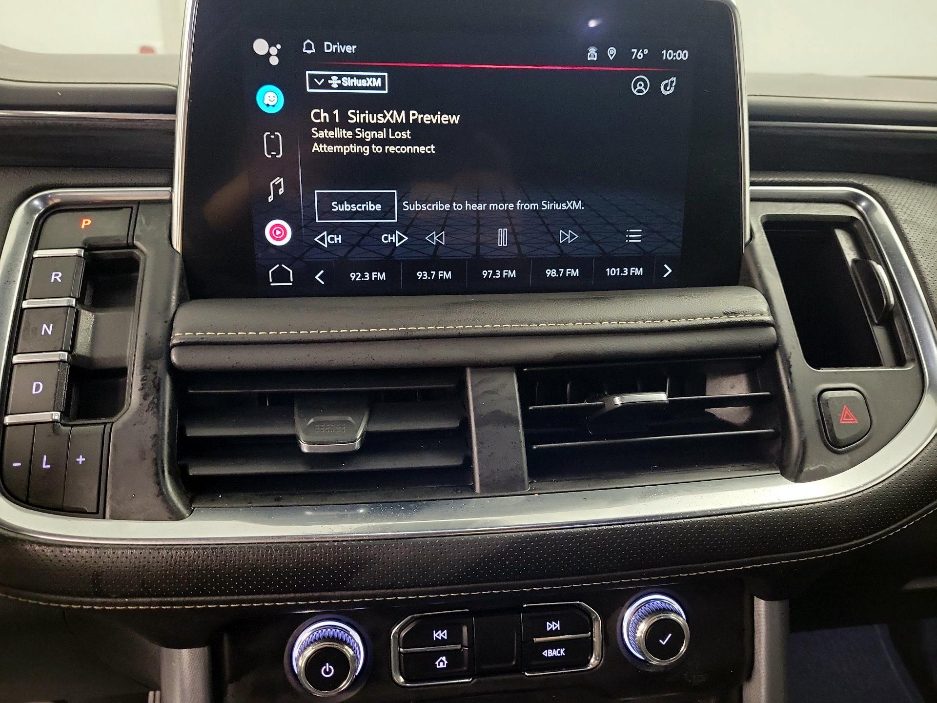 Thumbnail: 2023 GMC Yukon XL - 16