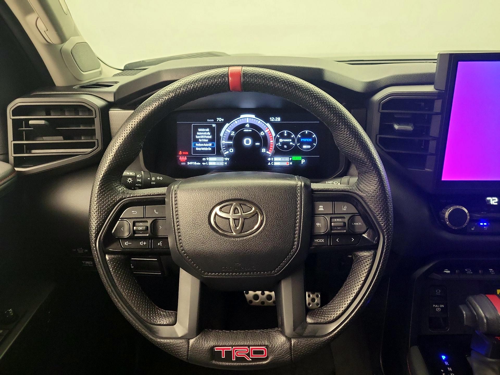 Thumbnail: 2023 Toyota Tundra - 10