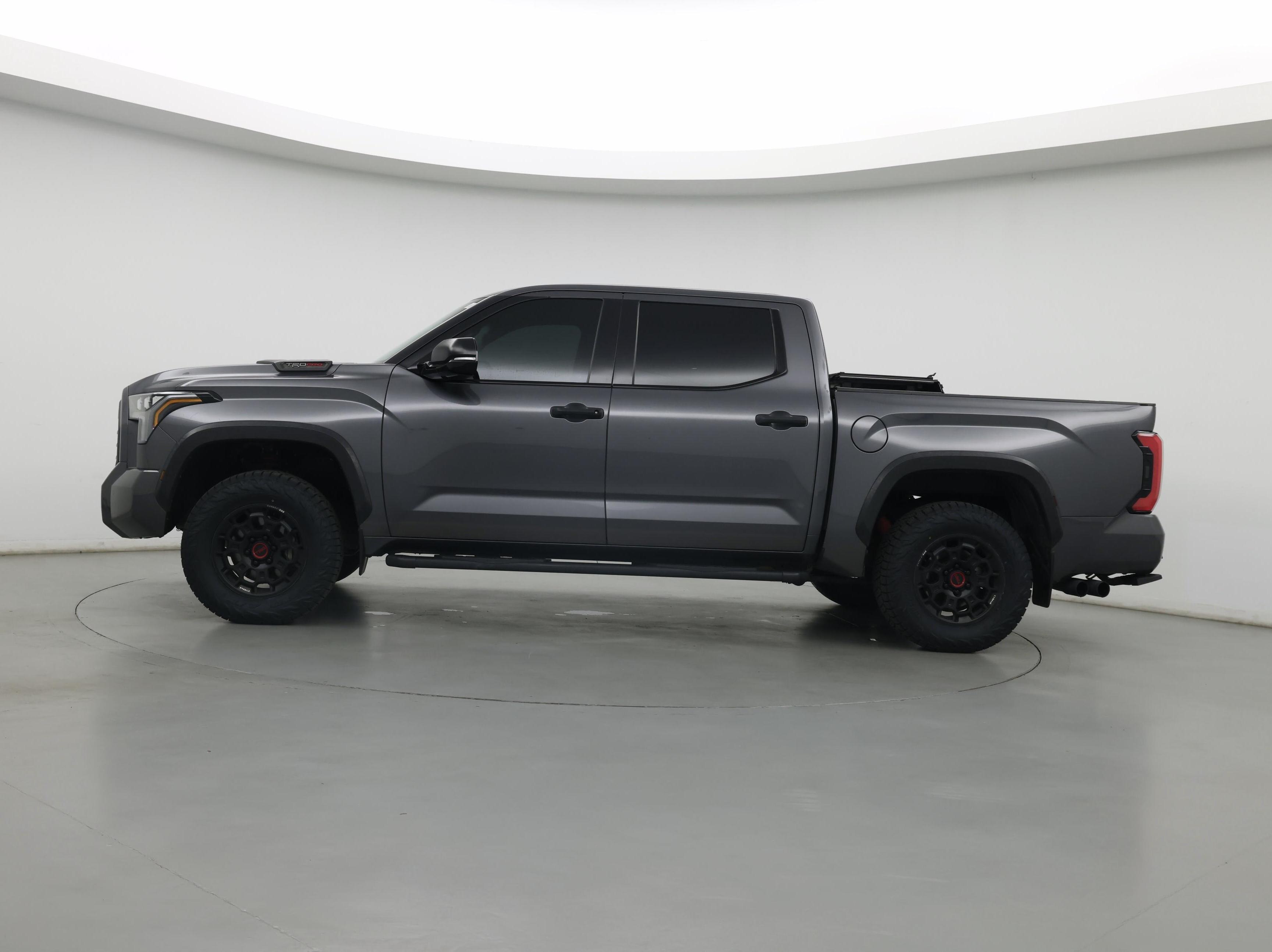 Thumbnail: 2023 Toyota Tundra - 3