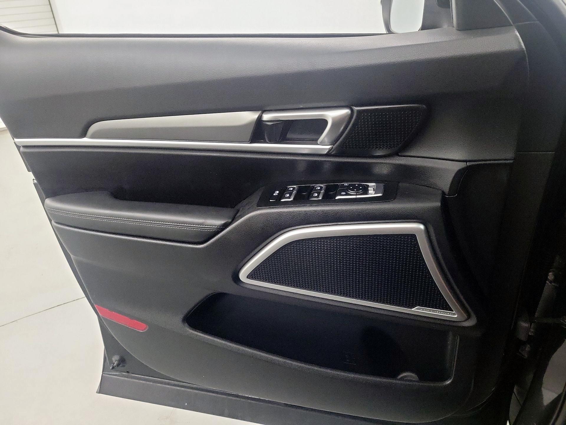 Thumbnail: 2021 Kia Telluride - 12