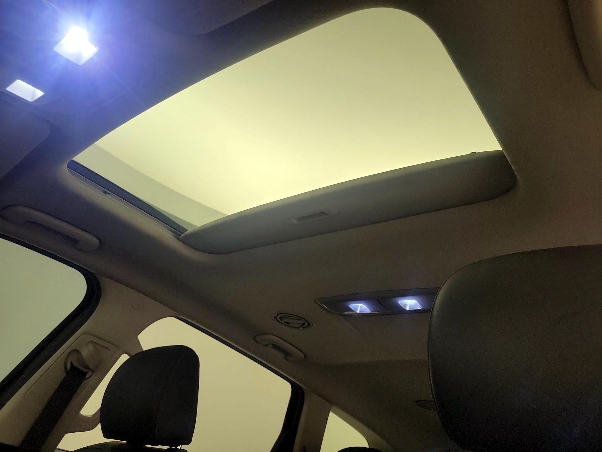 Thumbnail: 2021 Kia Telluride - 19