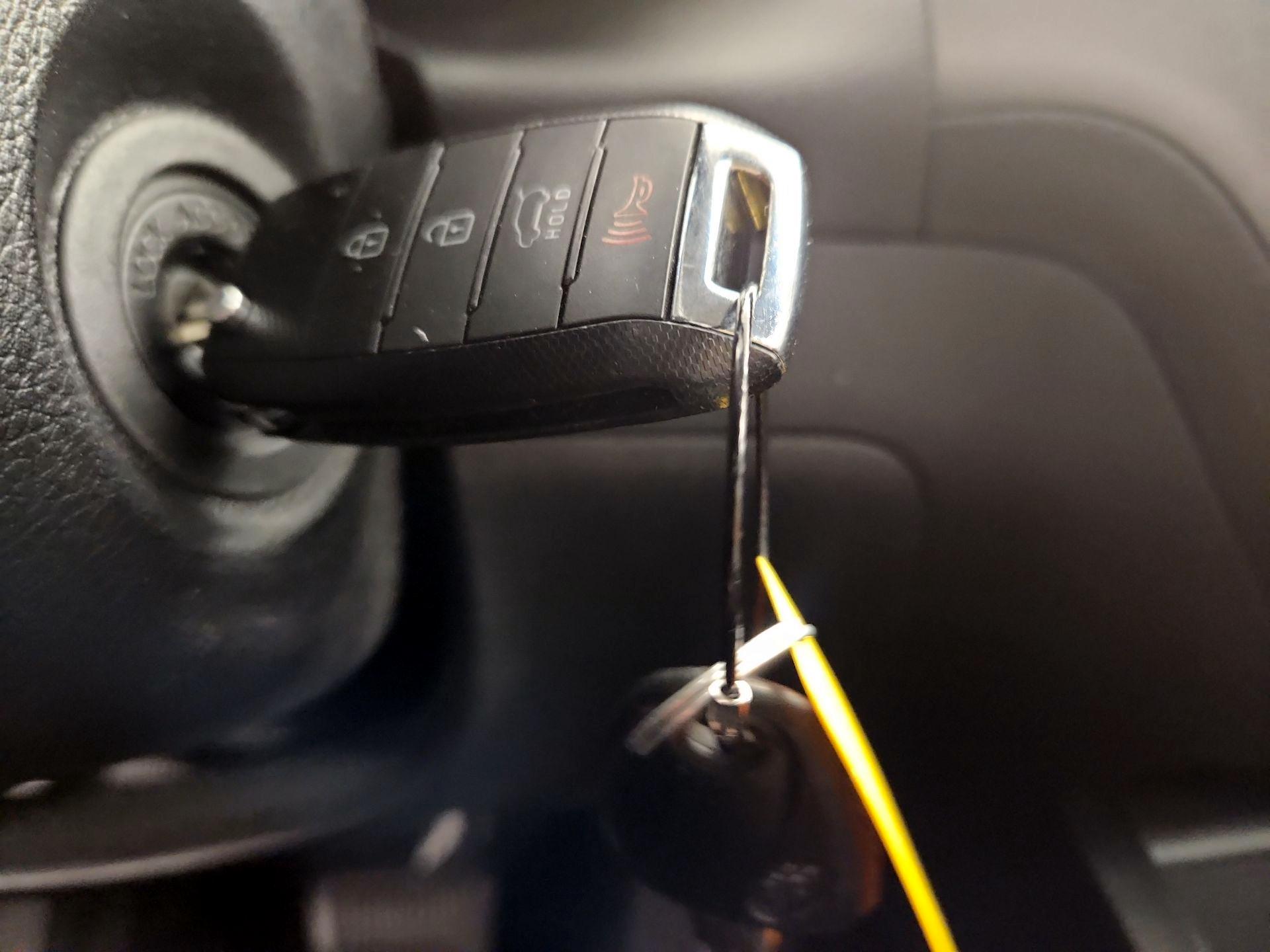 Thumbnail: 2018 Kia Forte - 20