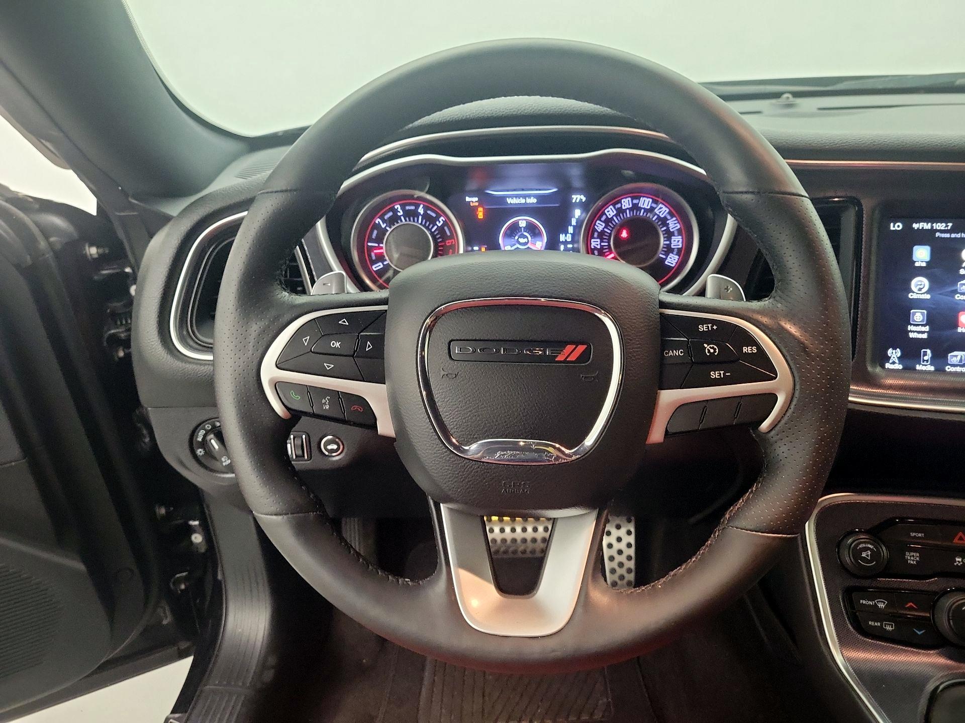 Thumbnail: 2015 Dodge Challenger - 10