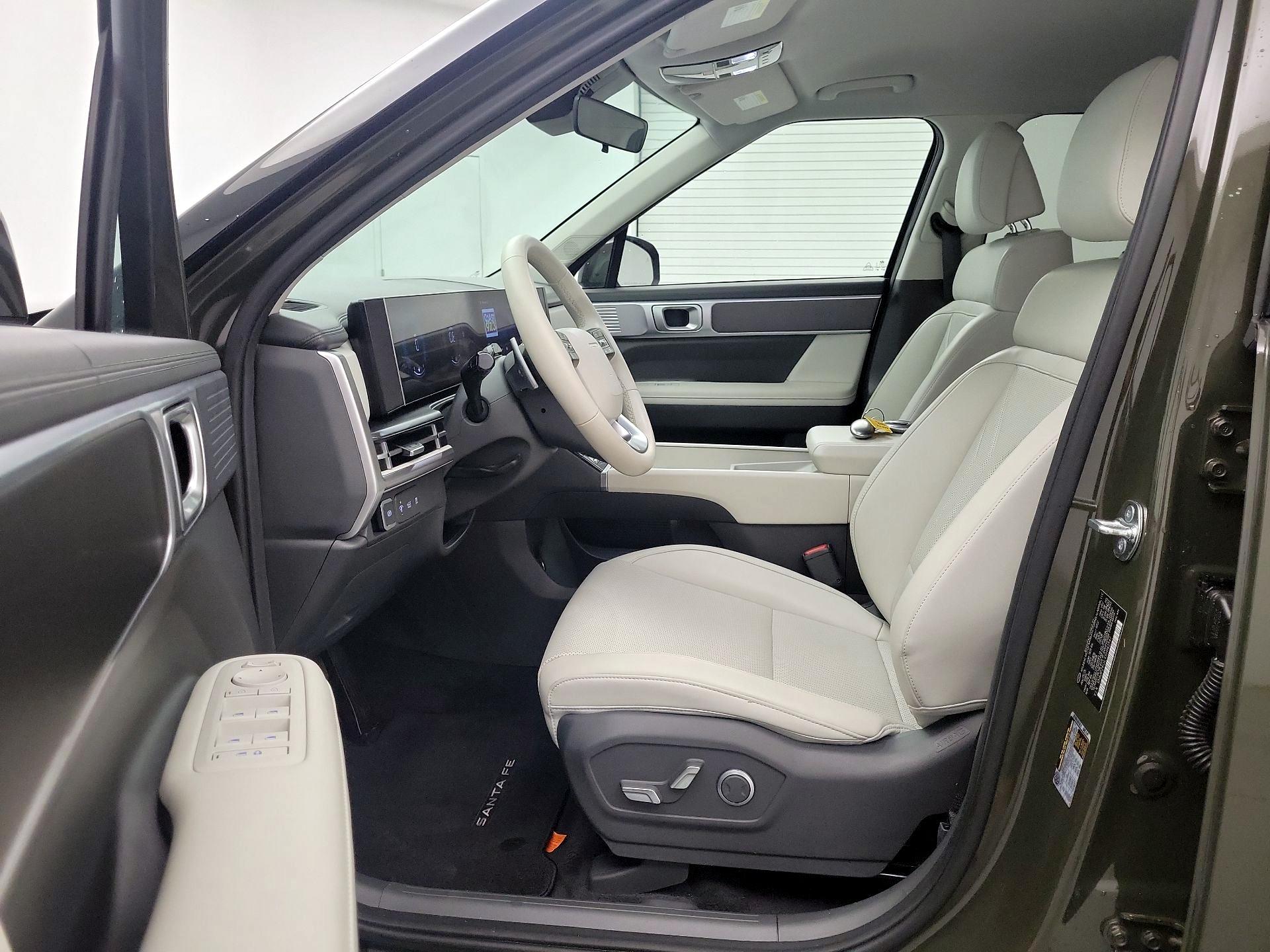 Thumbnail: 2025 Hyundai Santa Fe - 11