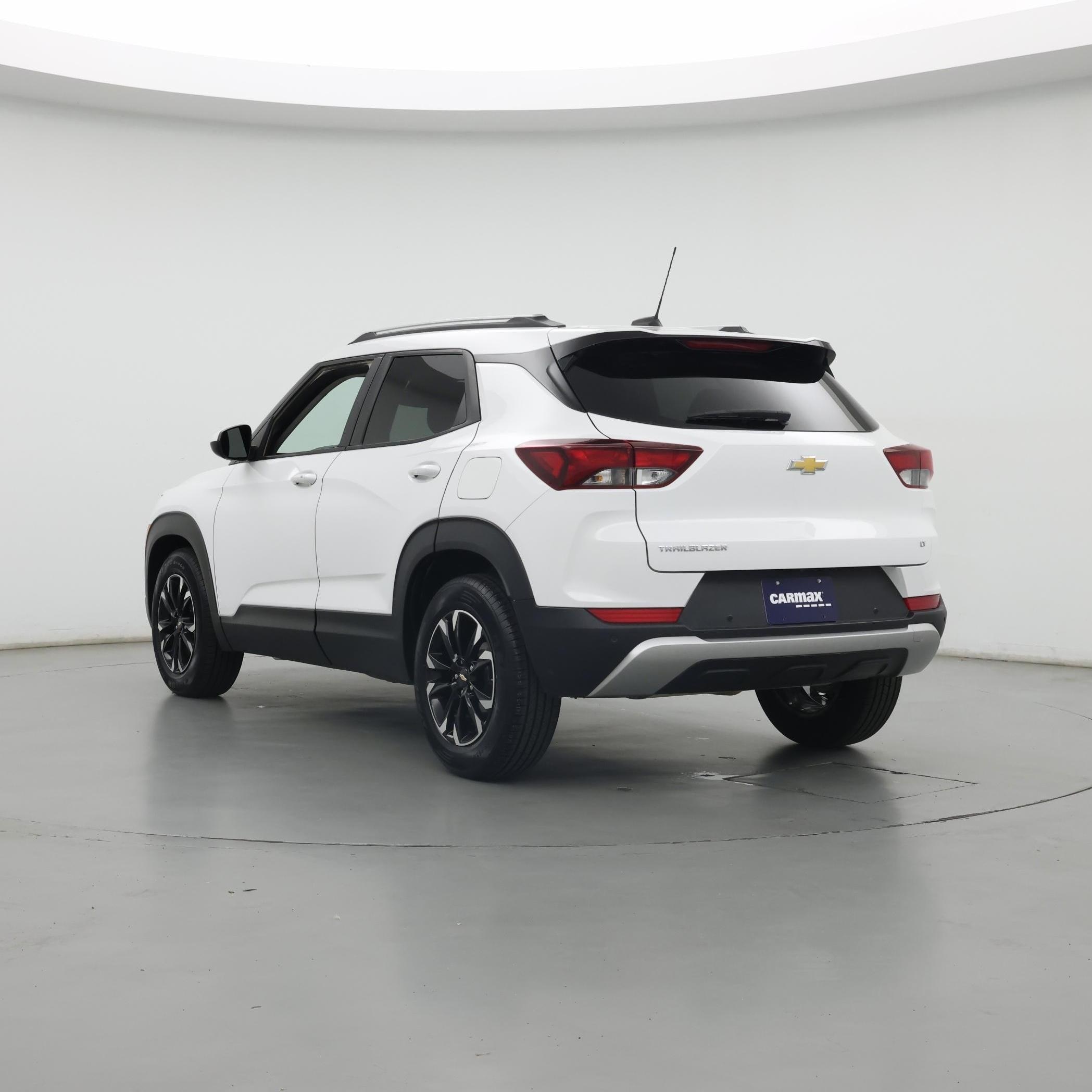 Thumbnail: 2022 Chevrolet TrailBlazer - 2