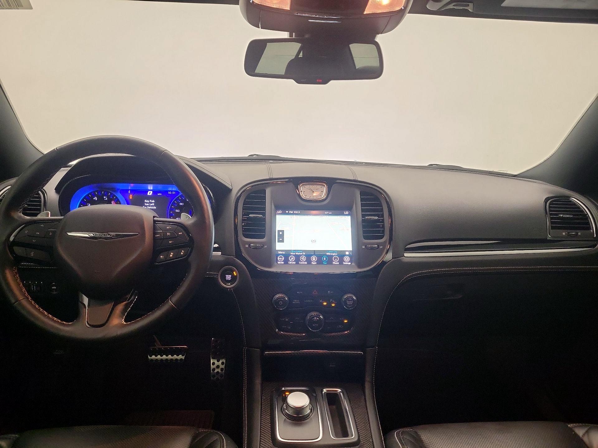 Thumbnail: 2023 Chrysler 300 - 9