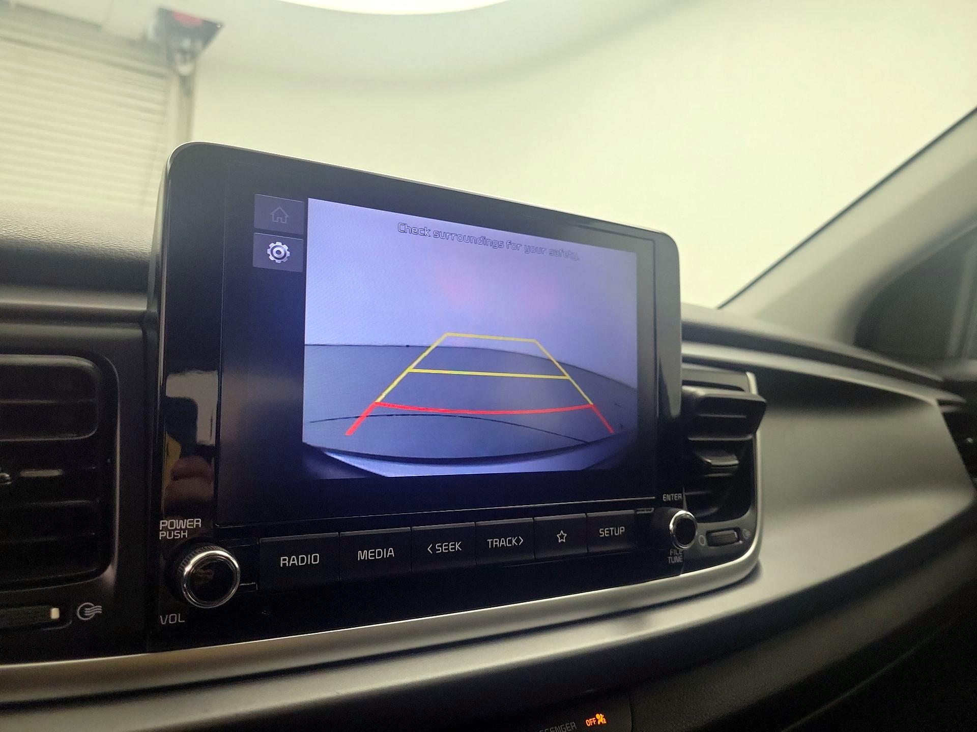 Thumbnail: 2023 Kia Rio - 14