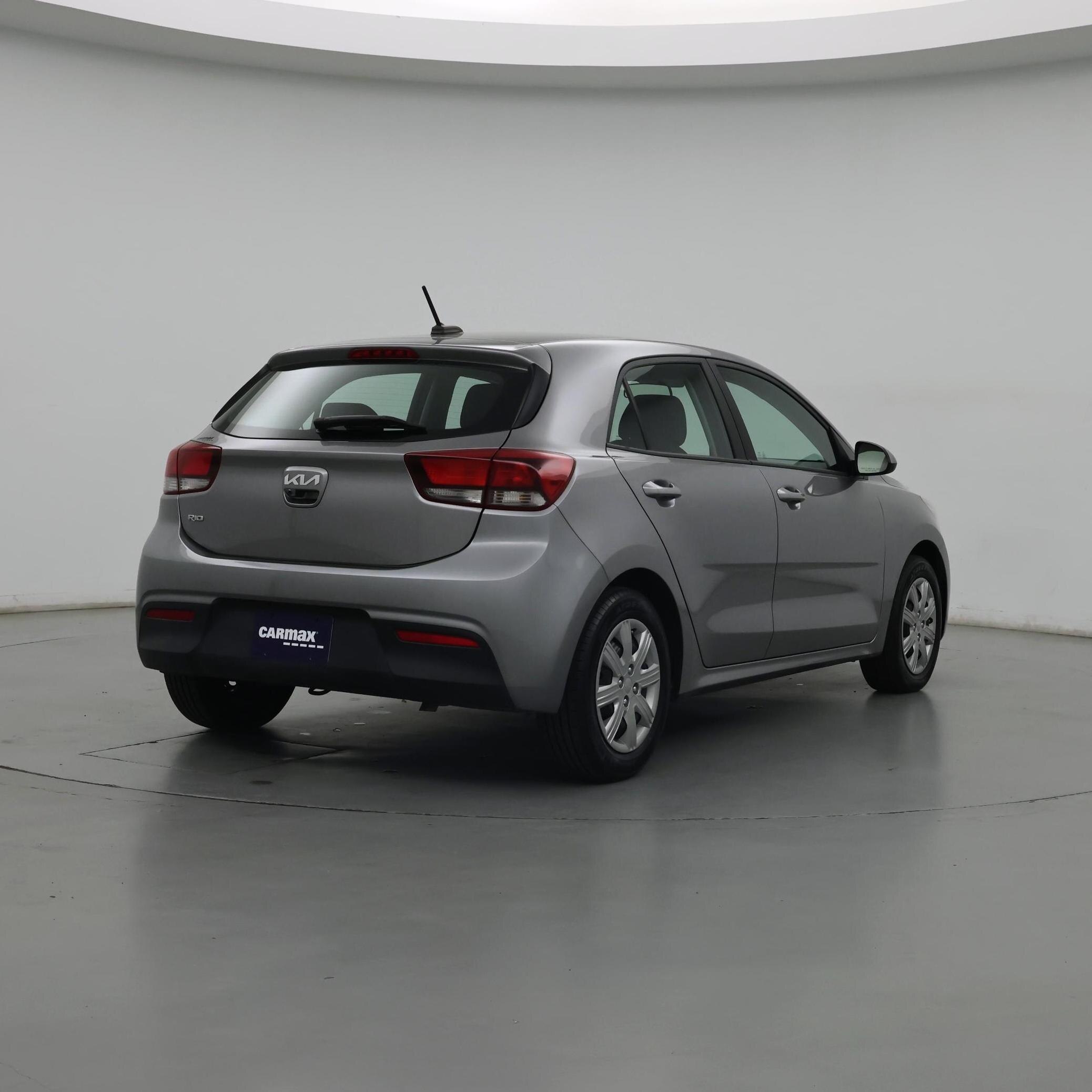 Thumbnail: 2023 Kia Rio - 8